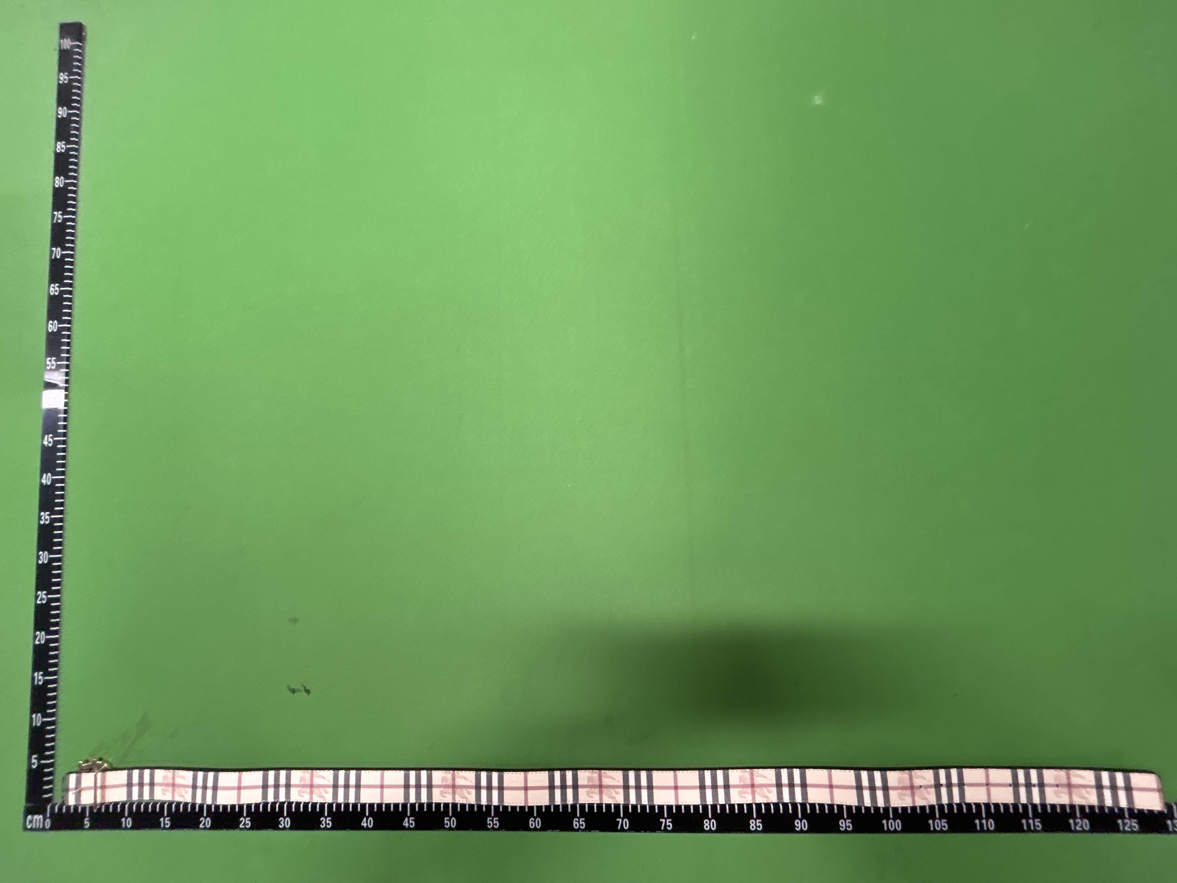 Foto QC 3 de Burberry TB Reversible Belt Check Embossed Leather