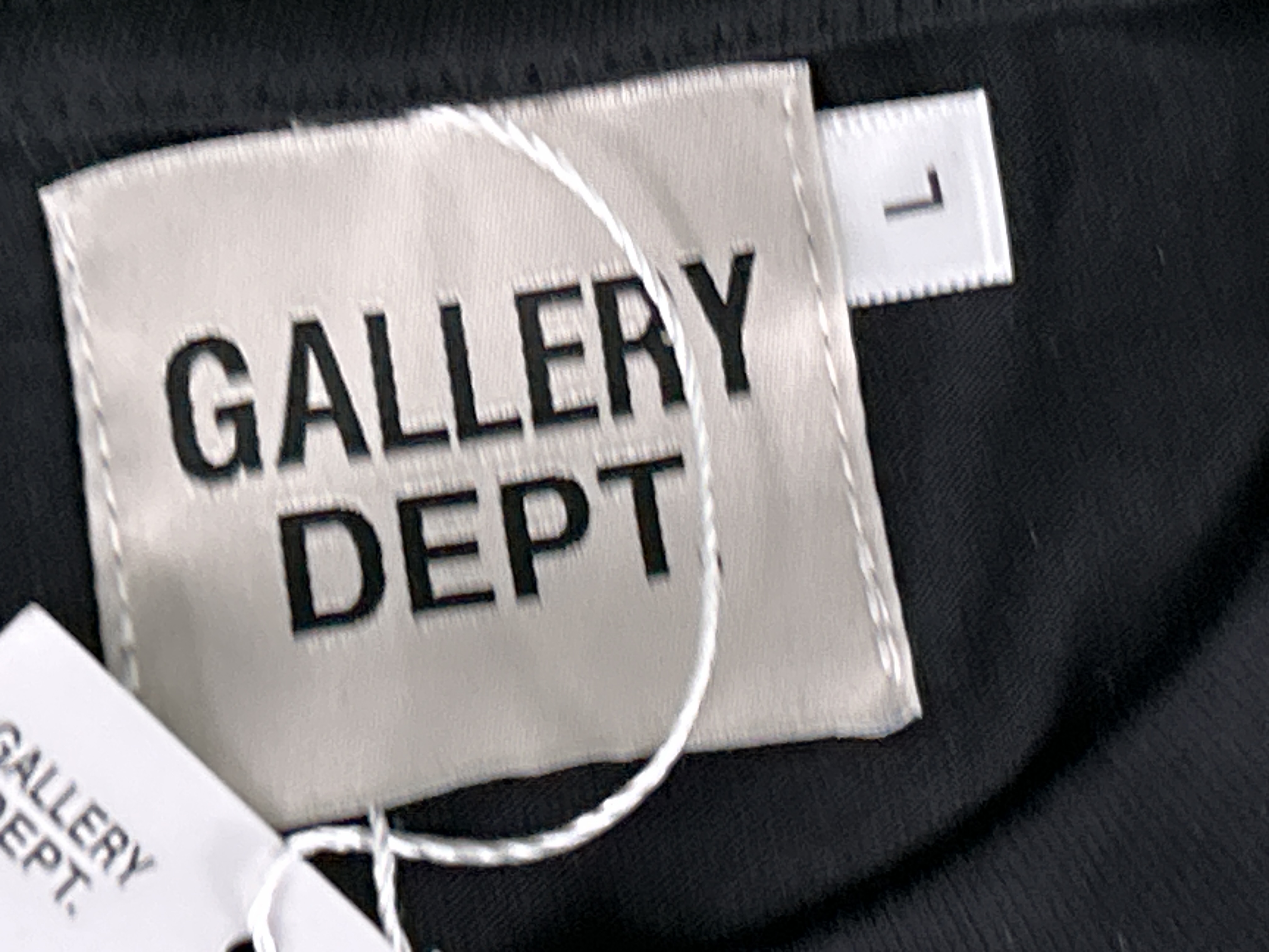 Foto QC 2 de Gallery Dept. T-shirt I Am Sad I Miss My Friends Black