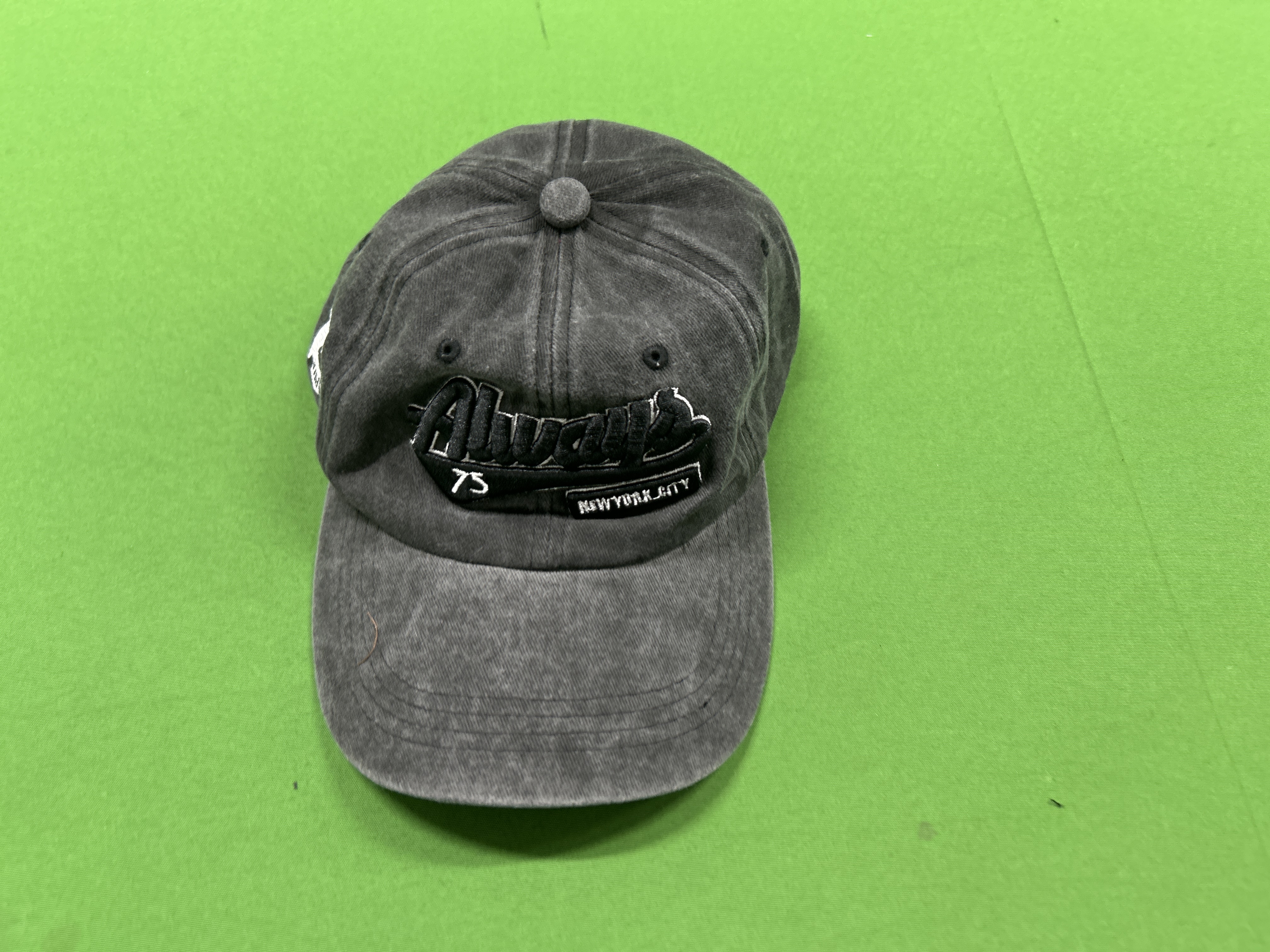 Foto QC 2 de Unbranded Washed Distressed Always '75 Cap Coffee