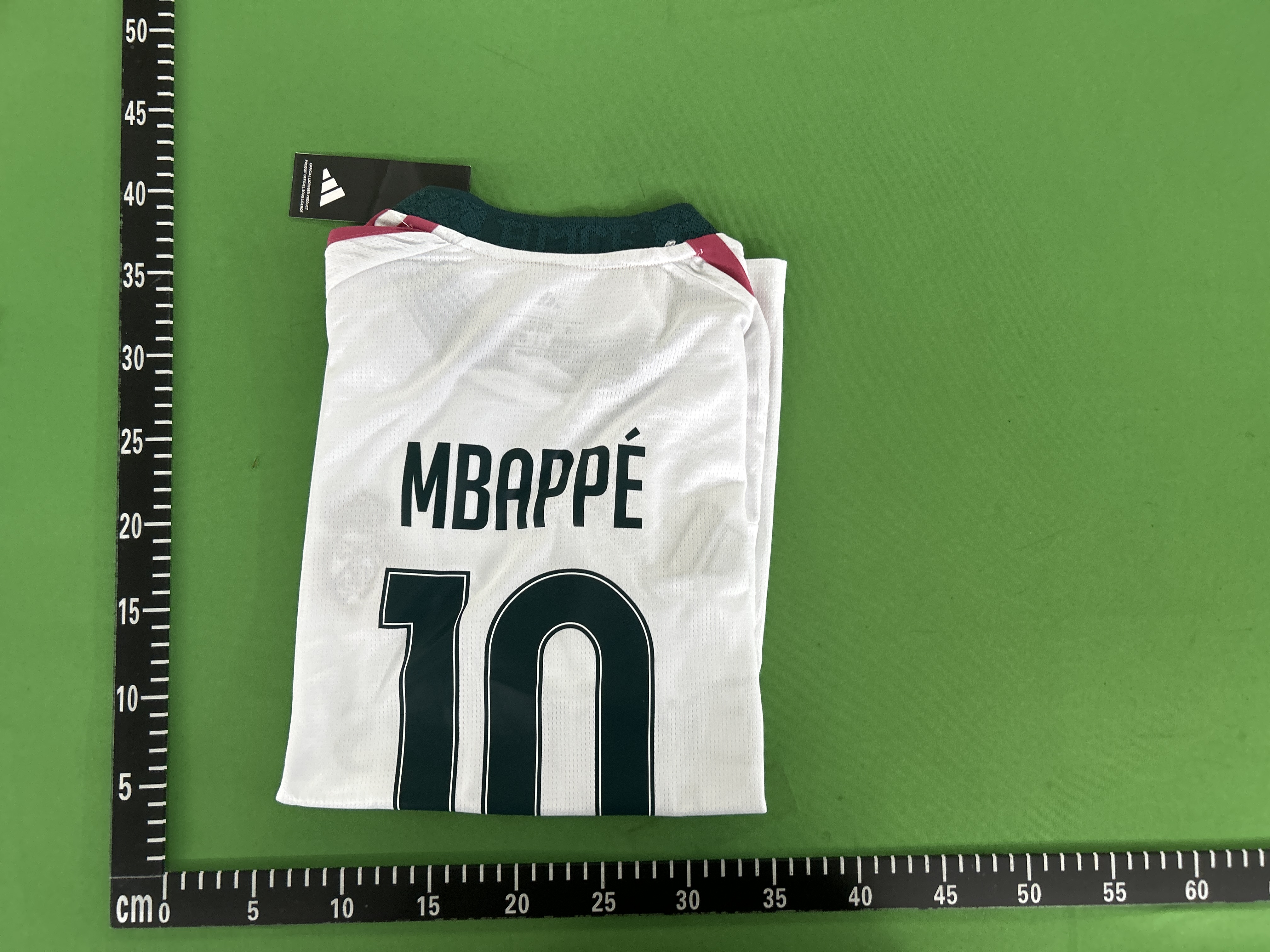 Foto QC 5 de adidas x Real Madrid 2026/27 Arda Güler #15 Home Jersey White