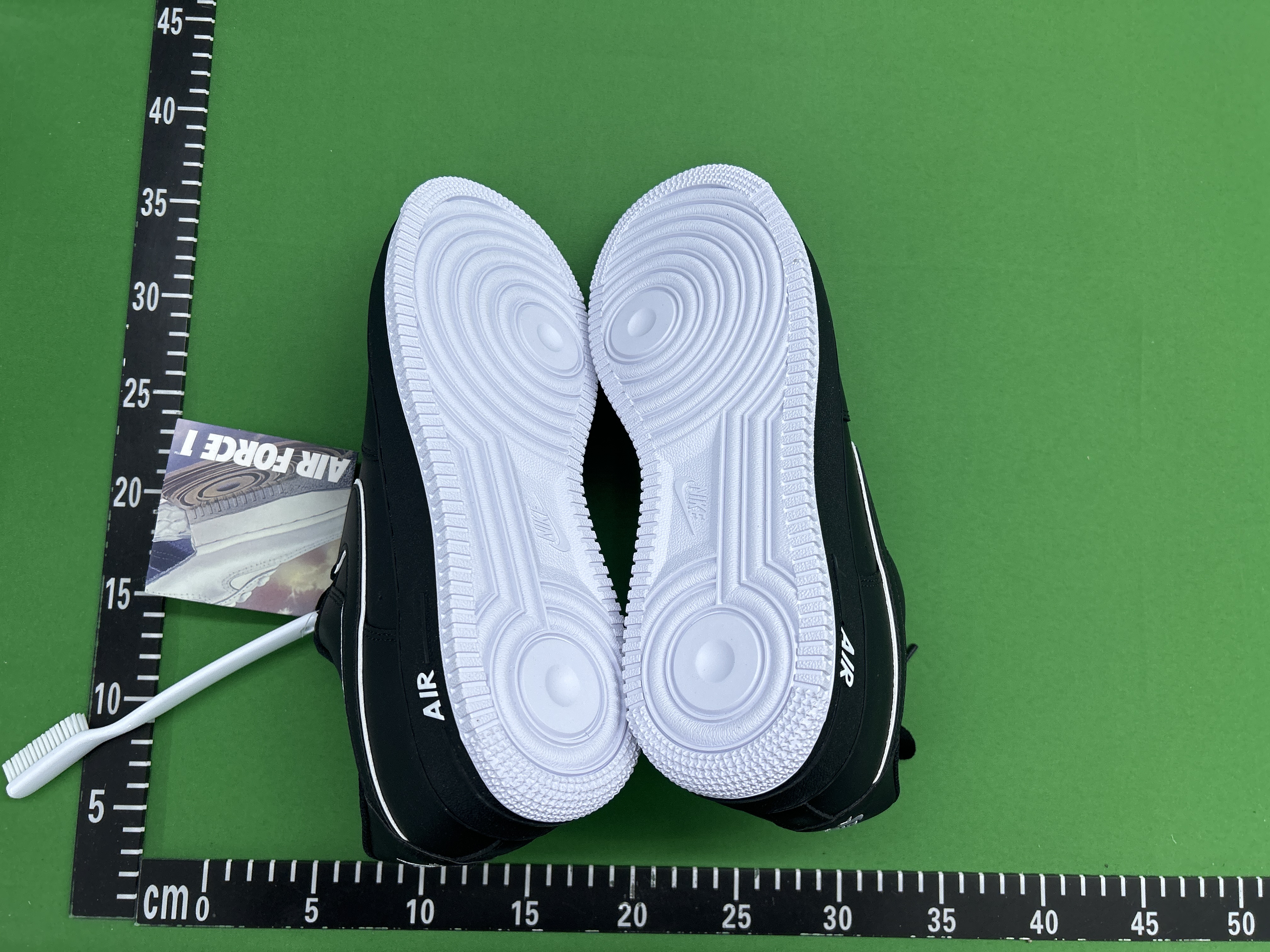 Foto QC 8 de Nike Air Force 1 Mid SP Supreme Grey Suede