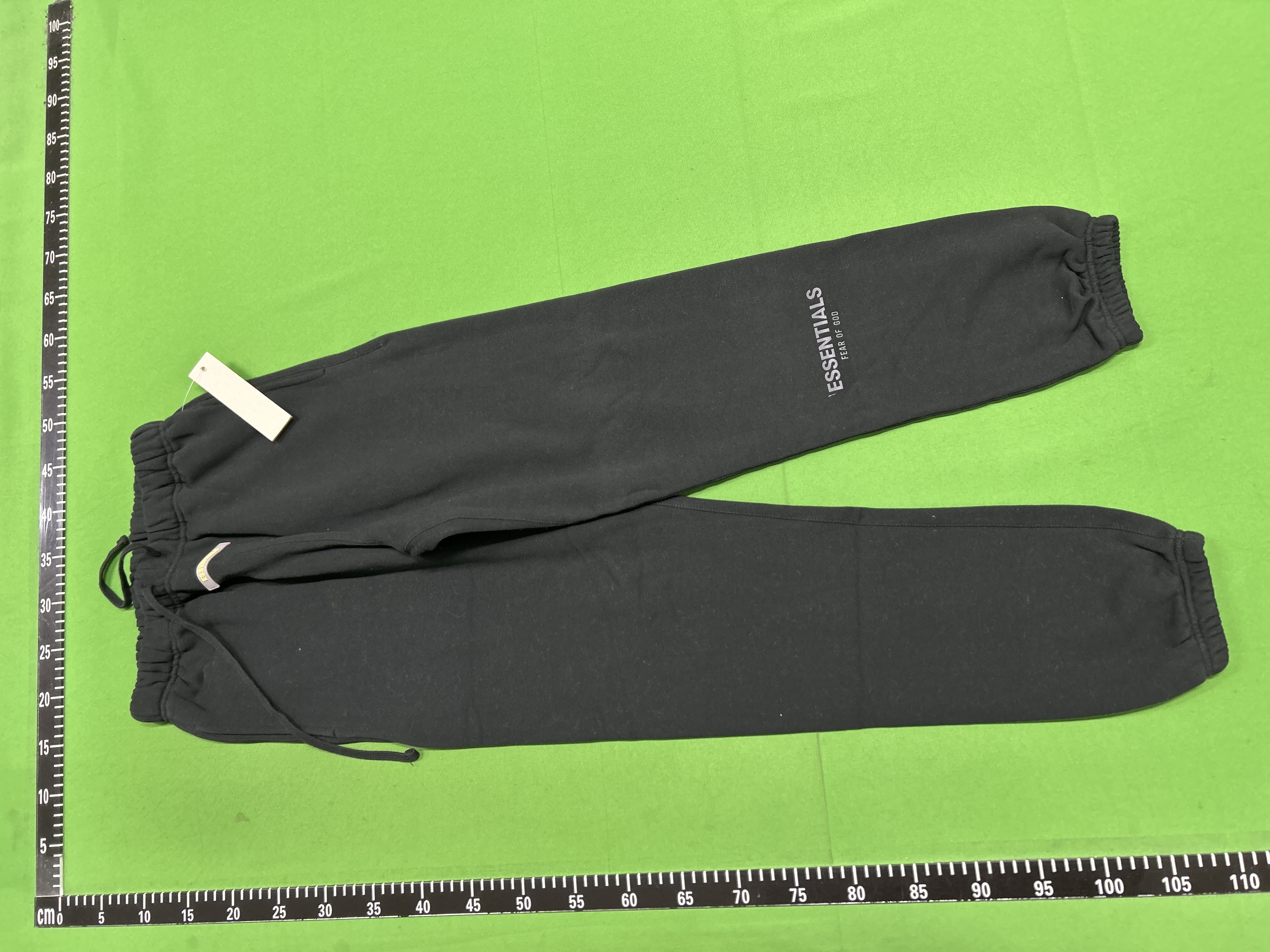 Foto QC 7 de Fear of God Essentials 21SS Sweatpants Kids Oatmeal