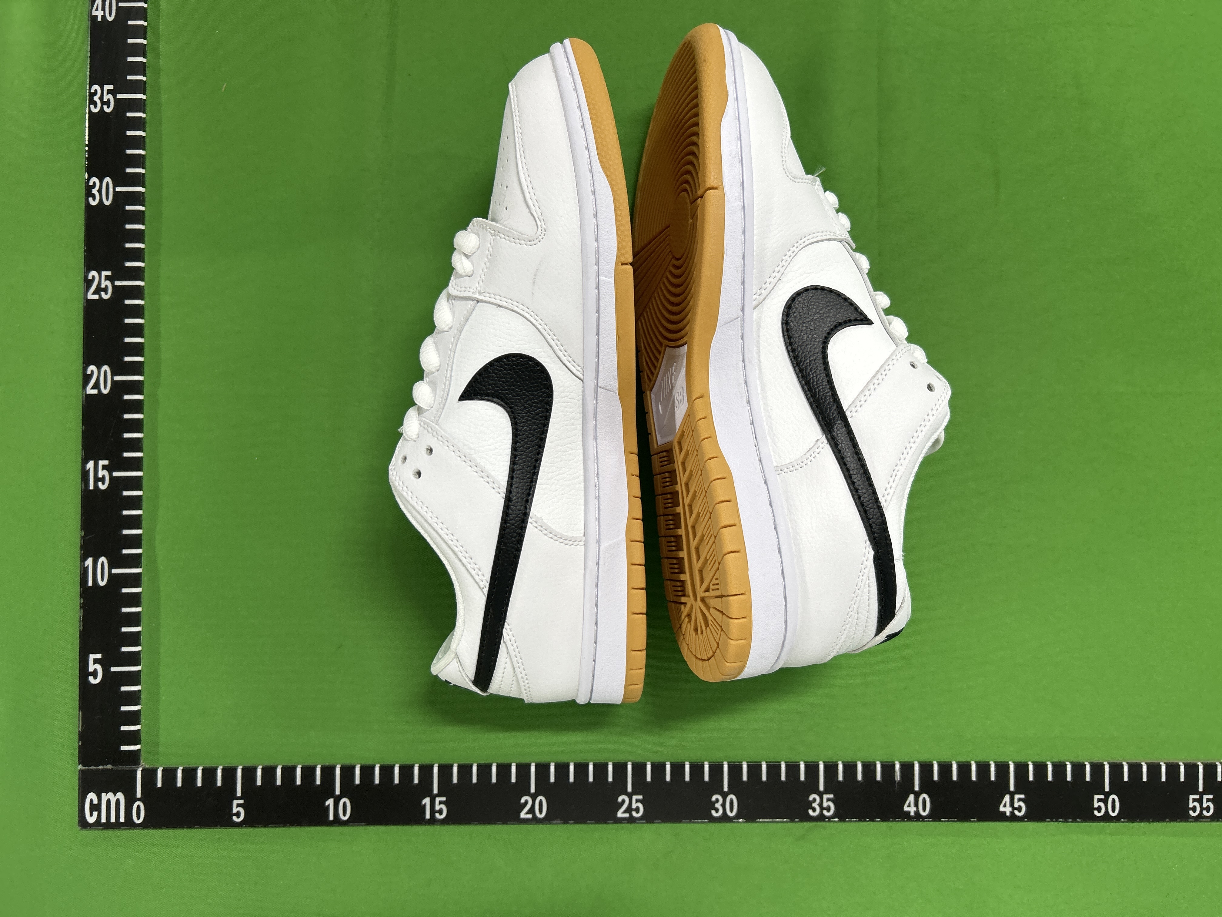 Foto QC 5 de Nike Dunk Low Reverse Panda Red Swoosh DV0833-102