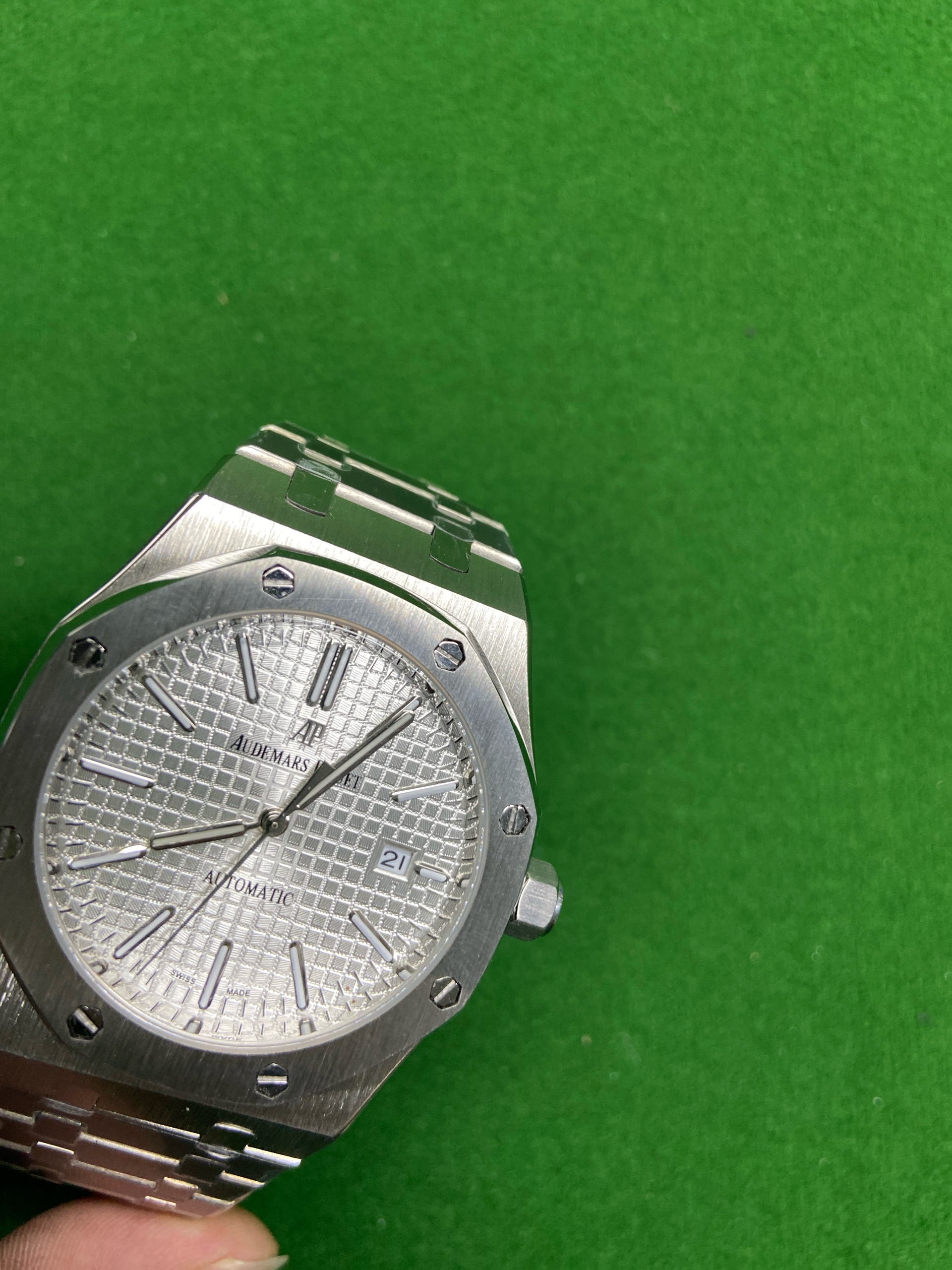 Foto QC 4 de Audemars Piguet Royal Oak Selfwinding 15500ST.OO.1220ST.01