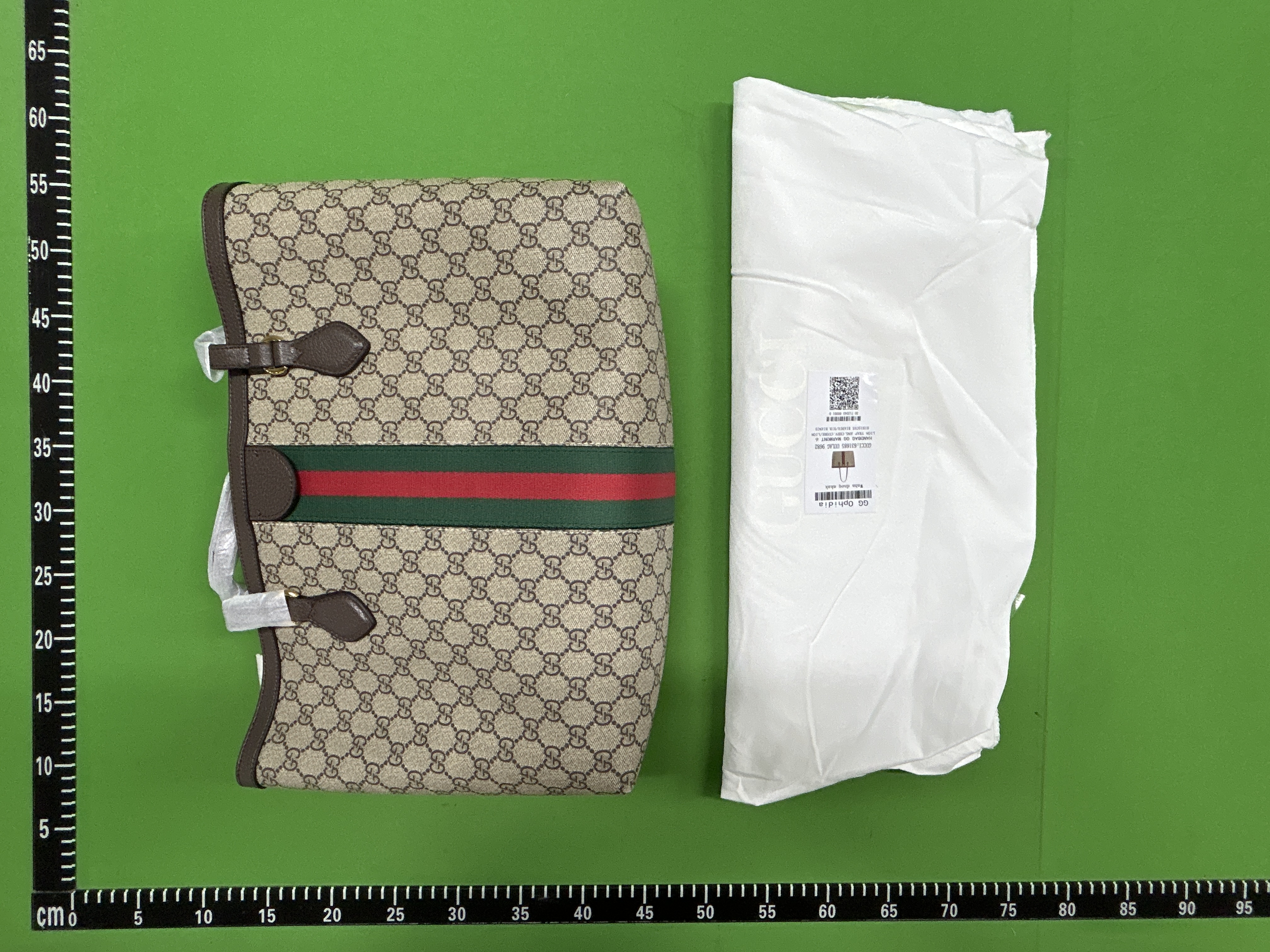 Foto QC 1 de Gucci Ophidia Medium Tote GG Supreme Canvas
