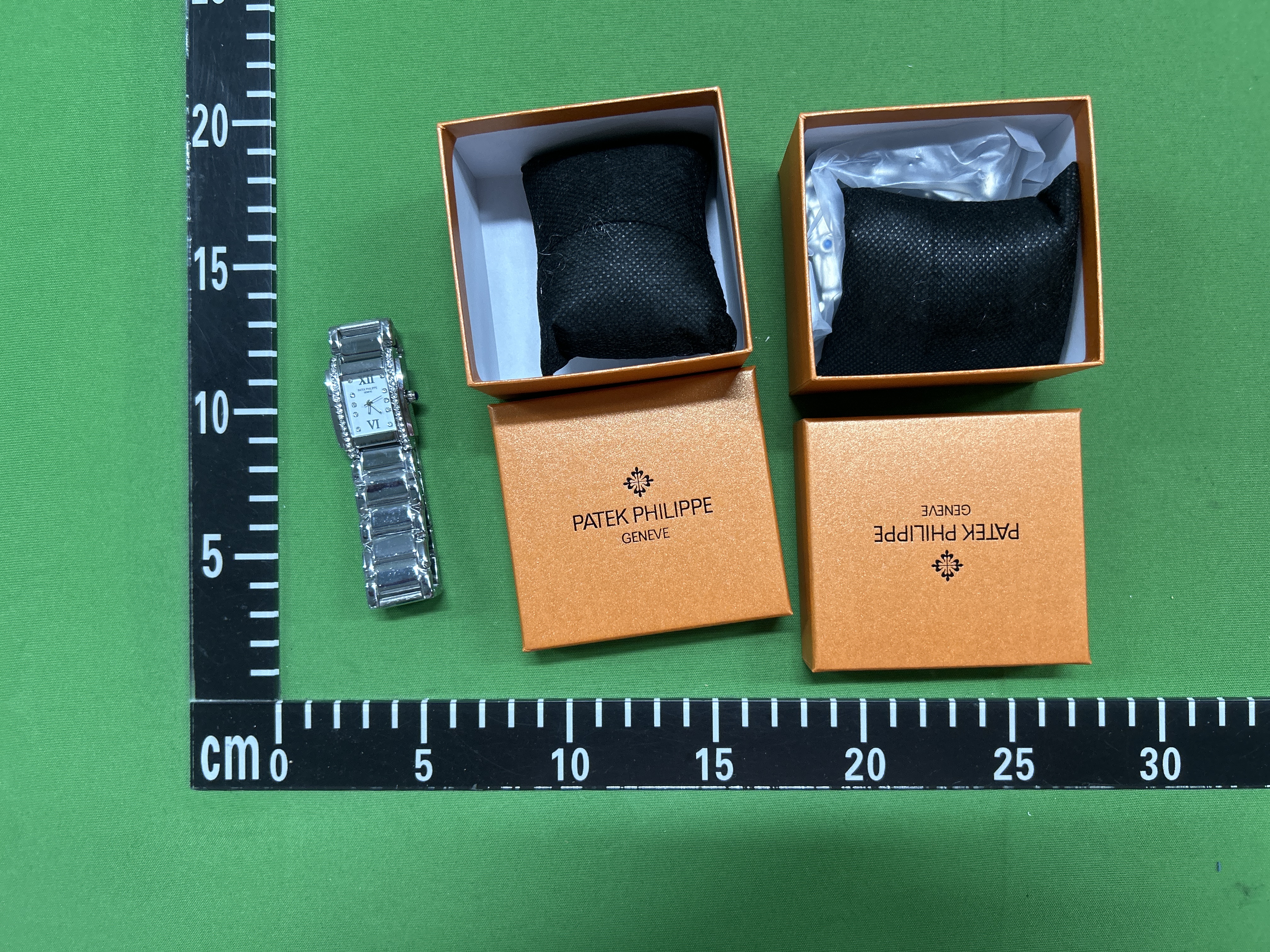Foto QC 2 de Other Square Plate Waterproof Quartz Watch