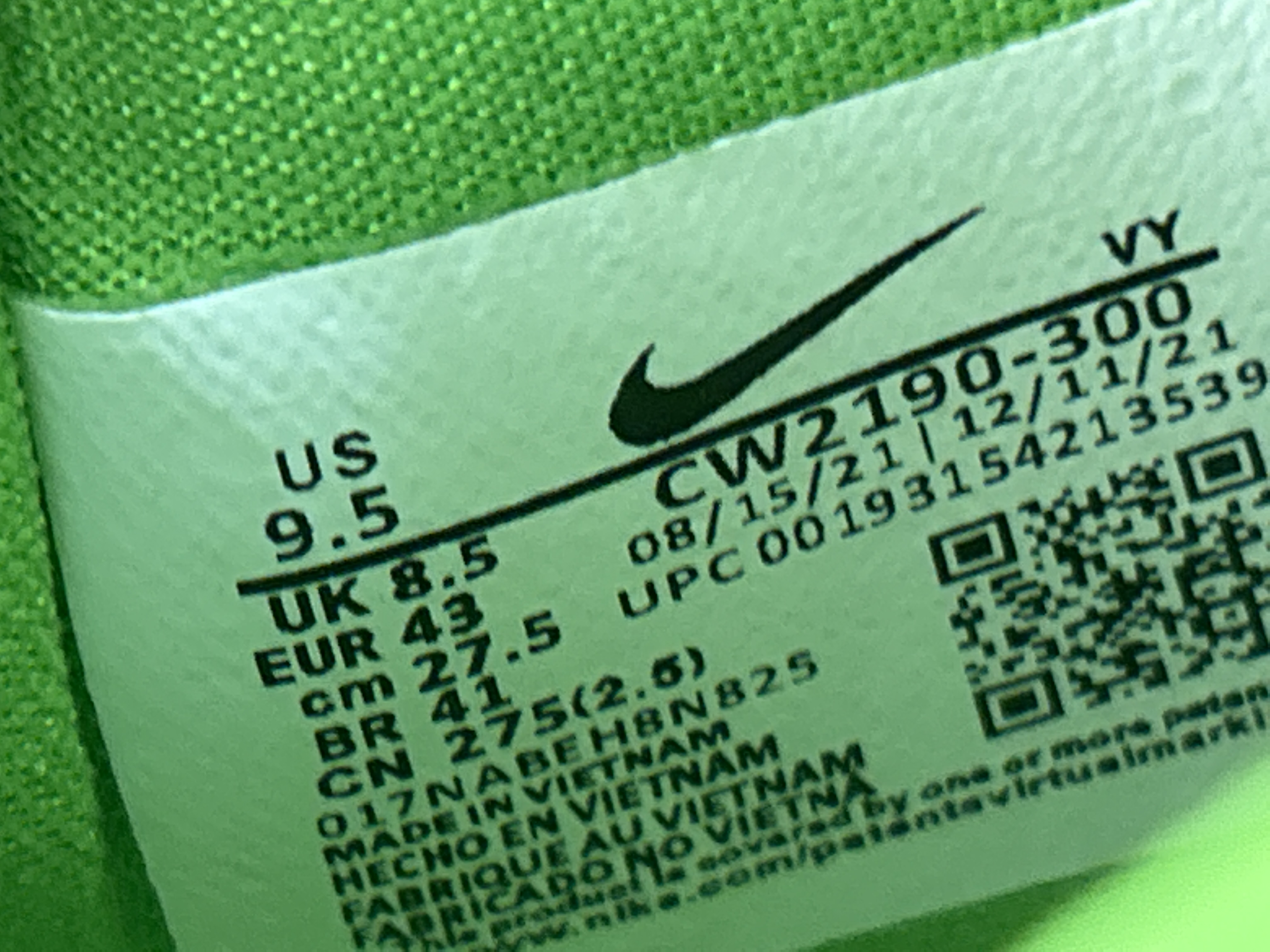 Foto QC 3 de Nike Kobe 6 Protro Reverse Grinch FV4921-600