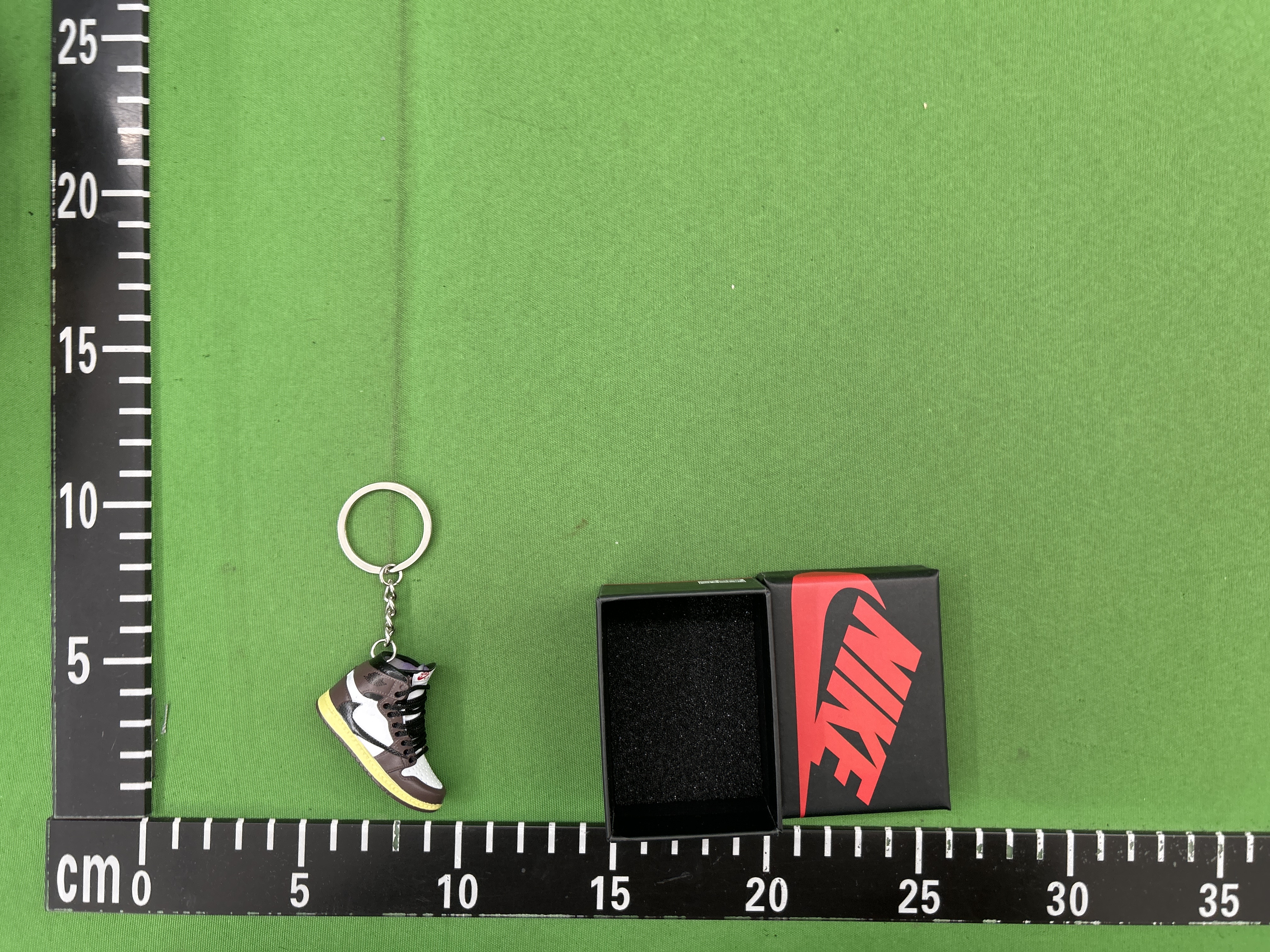 Foto QC 4 de Jordan Air Jordan 1 Keychain White Black Blue