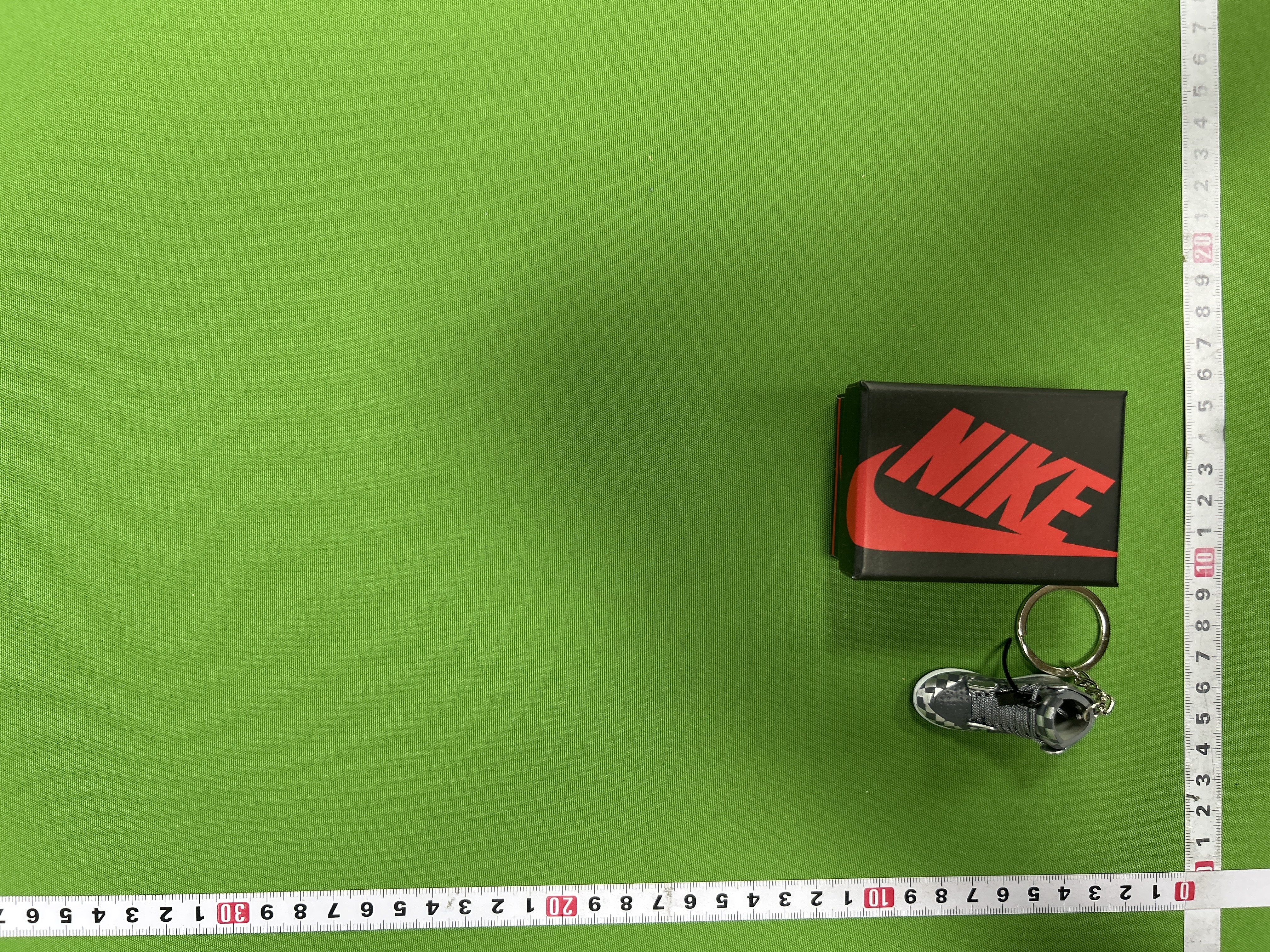 Foto QC 1 de Jordan OFF-WHITE Air Jordan 1 Keychain Green
