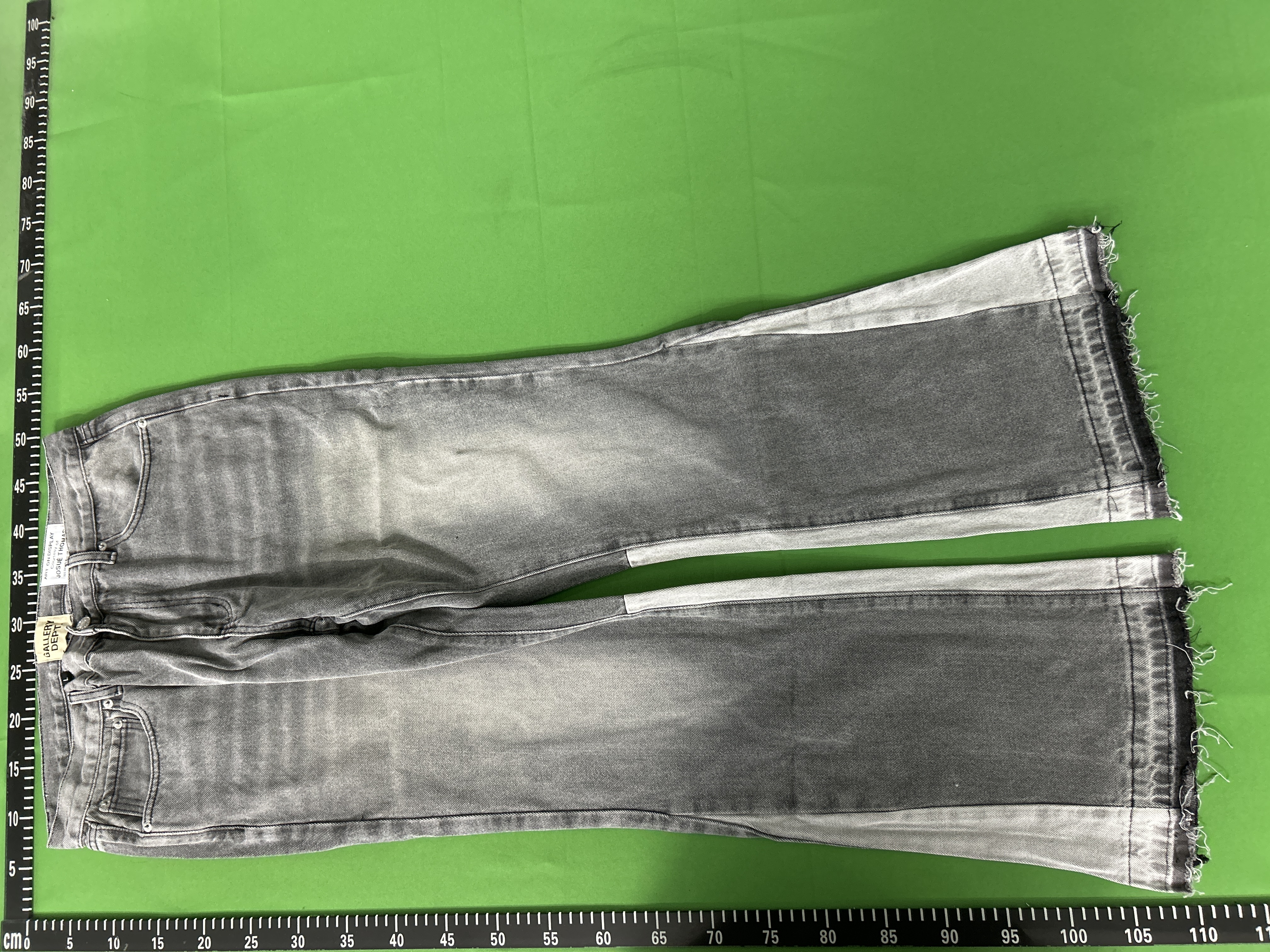 Foto QC 3 de Gallery Dept. Sweat Shorts Splash Graffiti Black