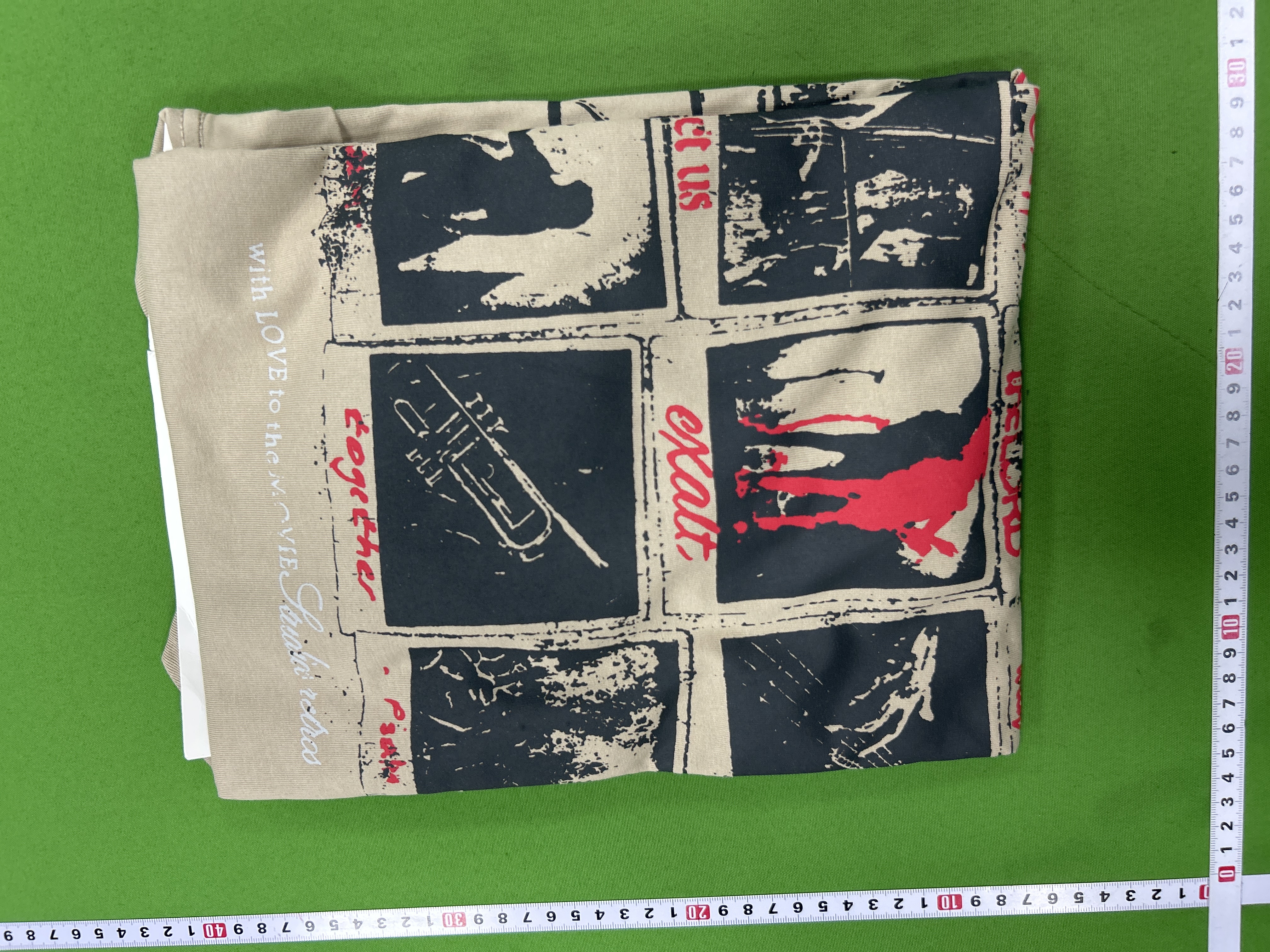 Foto QC 1 de Other Fleetwood Mac Distressed Camouflage Faux Two-Piece T-shirt Gray