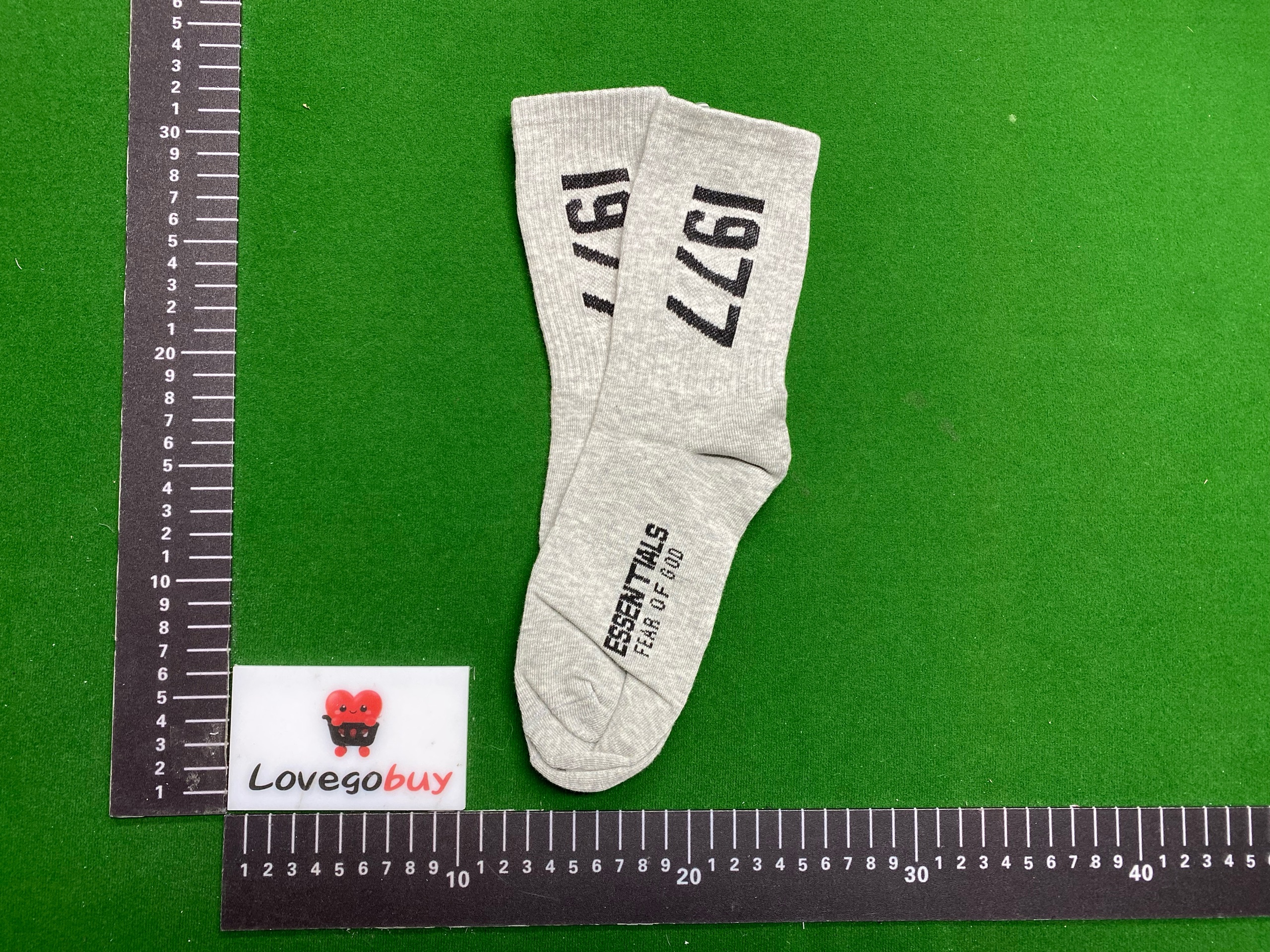 Foto QC 1 de Fear of God Essentials 1977 Crew Socks Black
