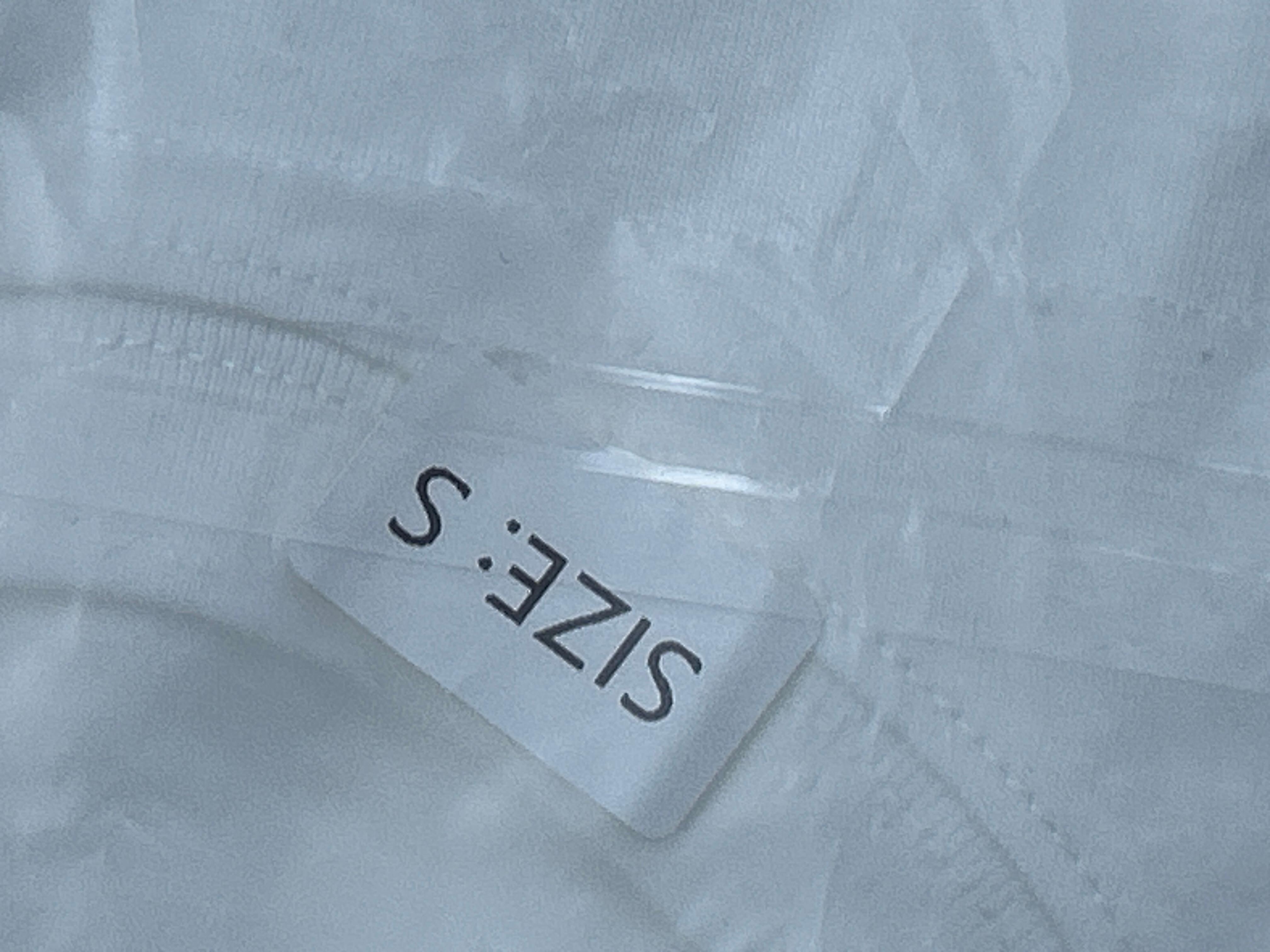 Foto QC 1 de Other T-shirt Script Logo White