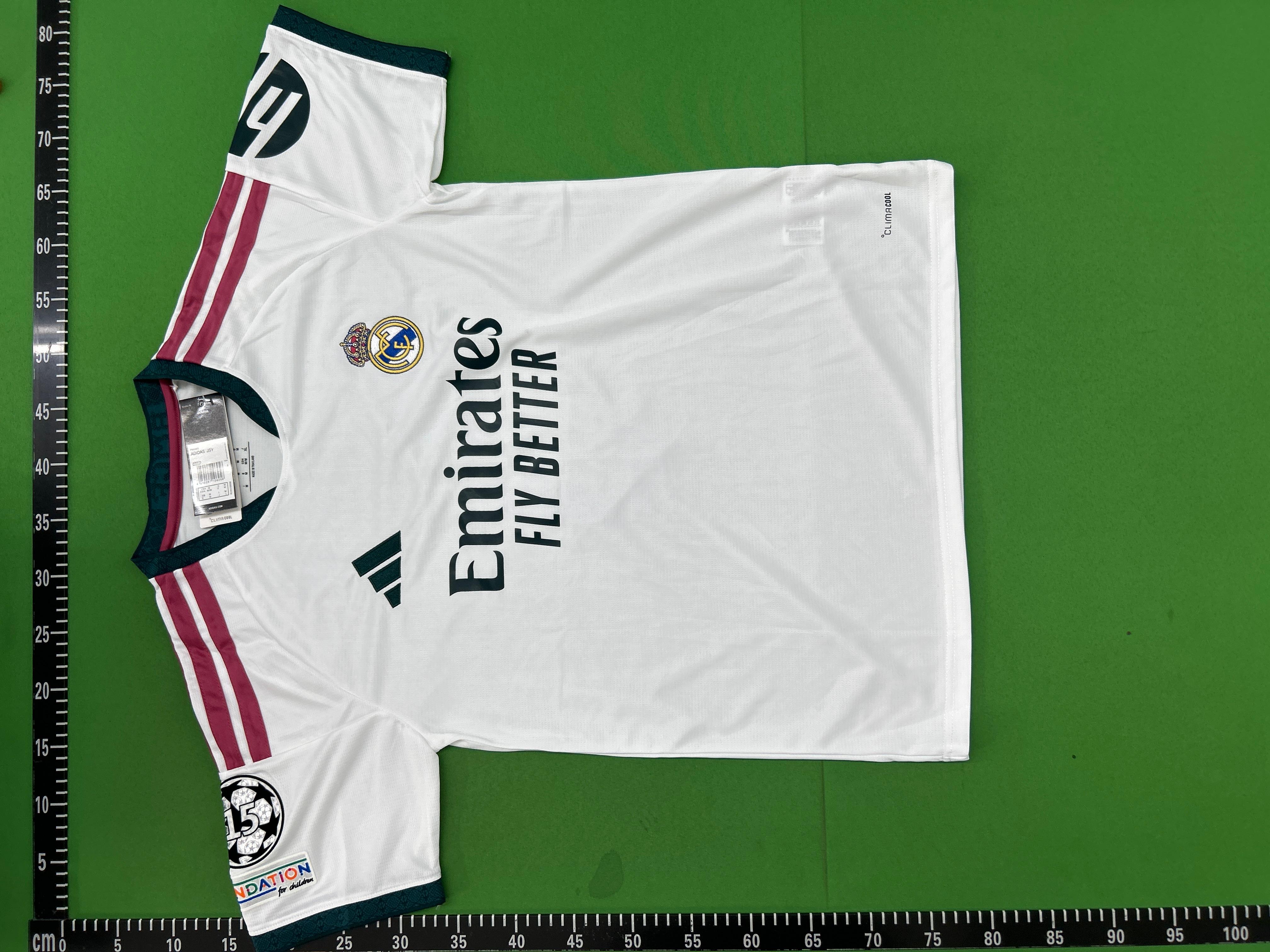 Foto QC 4 de Real Madrid x adidas 2026/27 Away Jersey Maroon