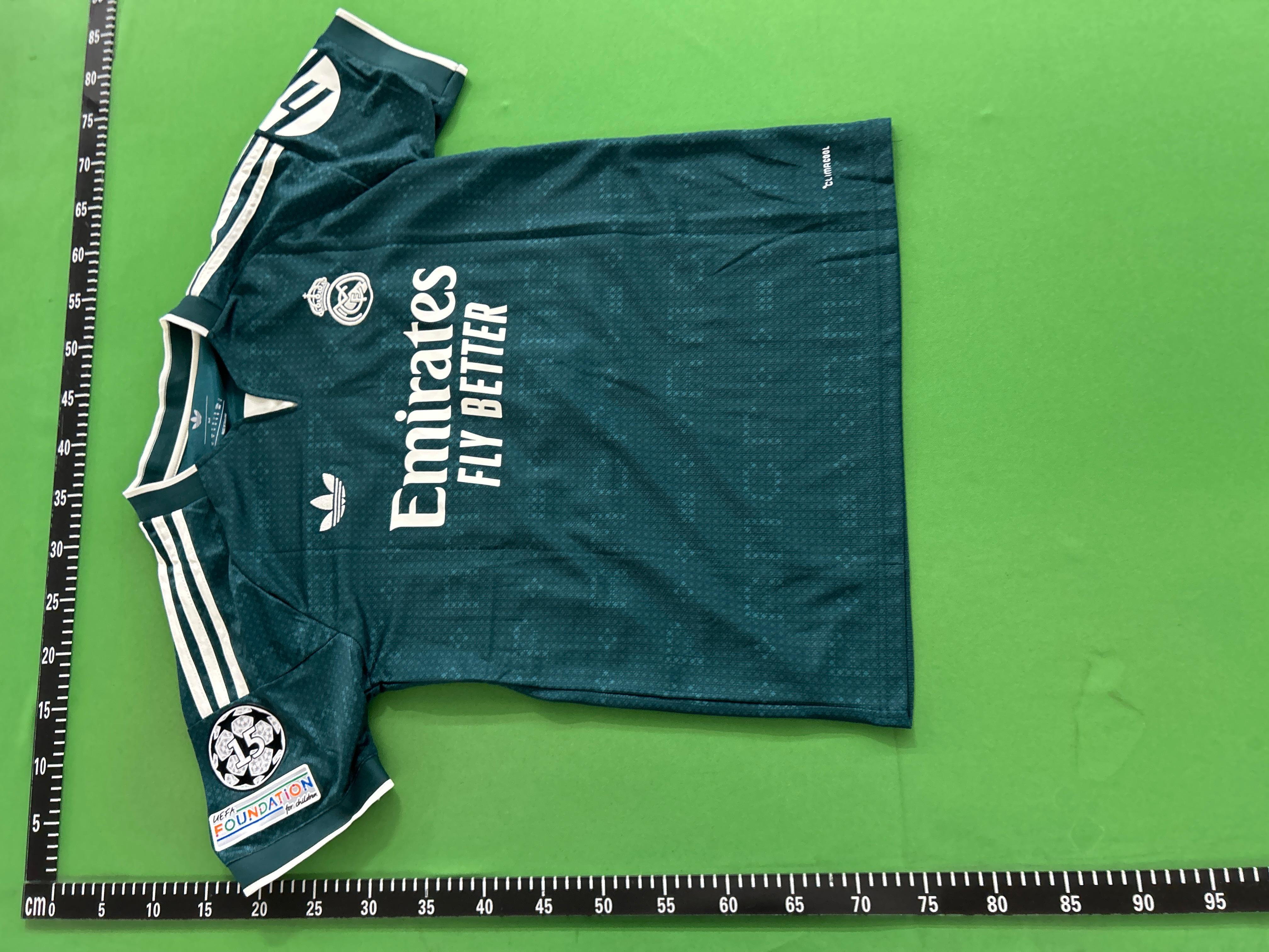 Foto QC 8 de Real Madrid x adidas 2026/27 Away Jersey Maroon