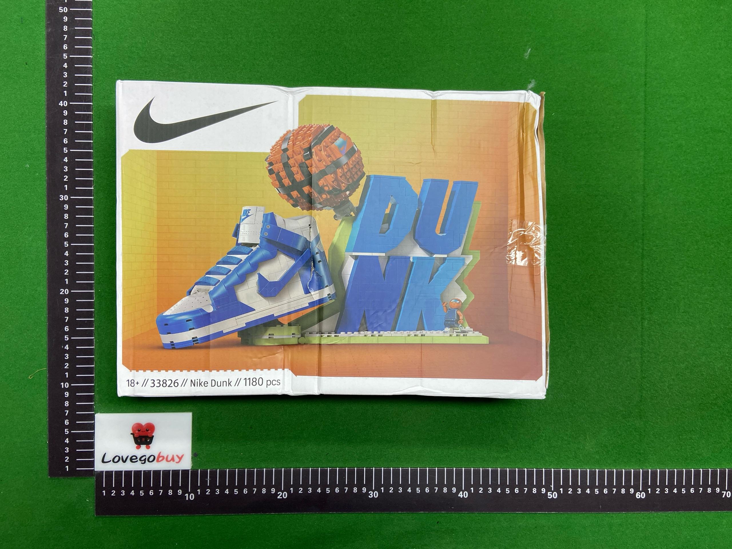 Foto QC 2 de Nike Dunk Sneaker Display Building Block Set