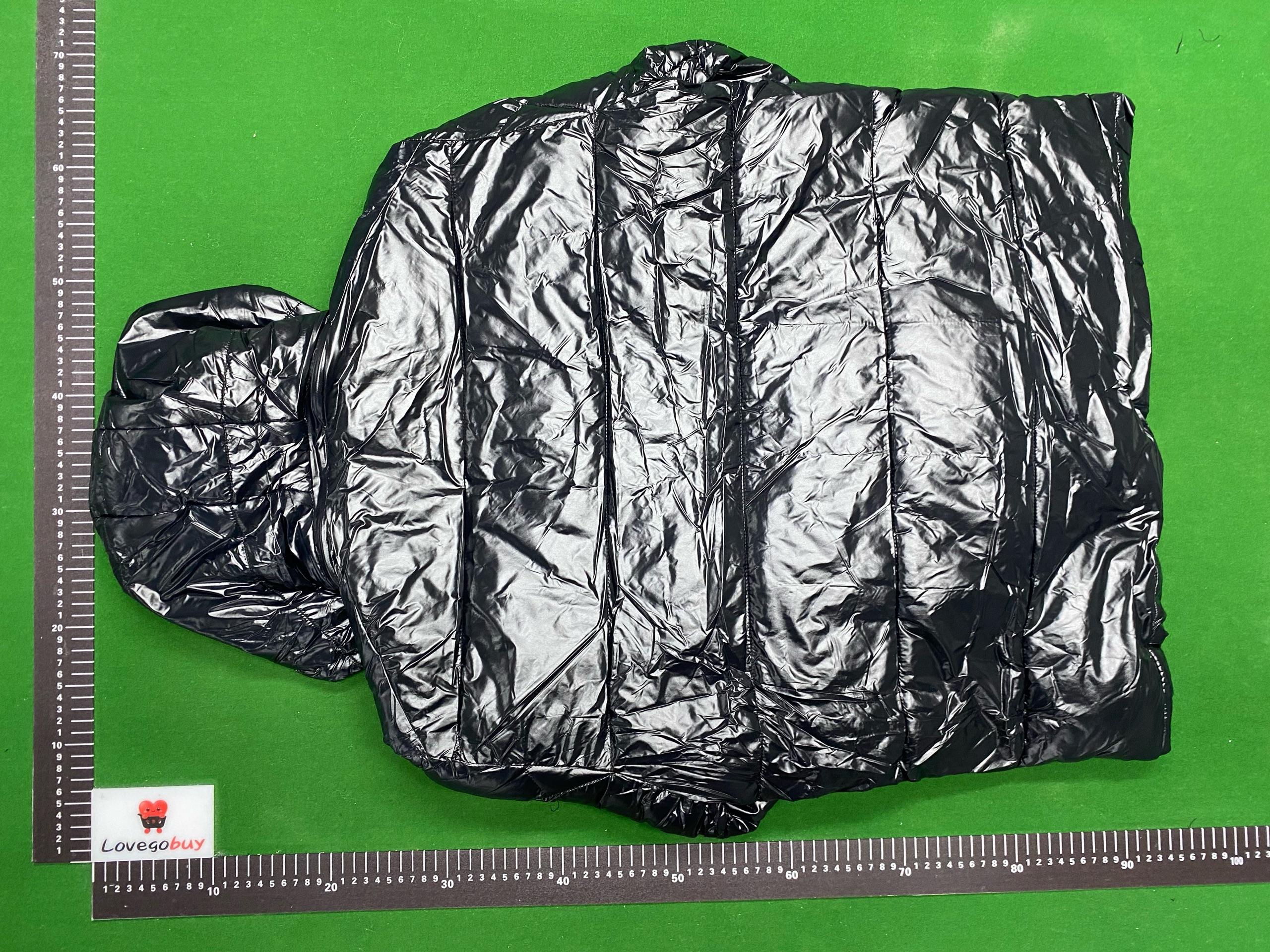 Foto QC 6 de Moncler Puffer Down Jacket Tricolor Black