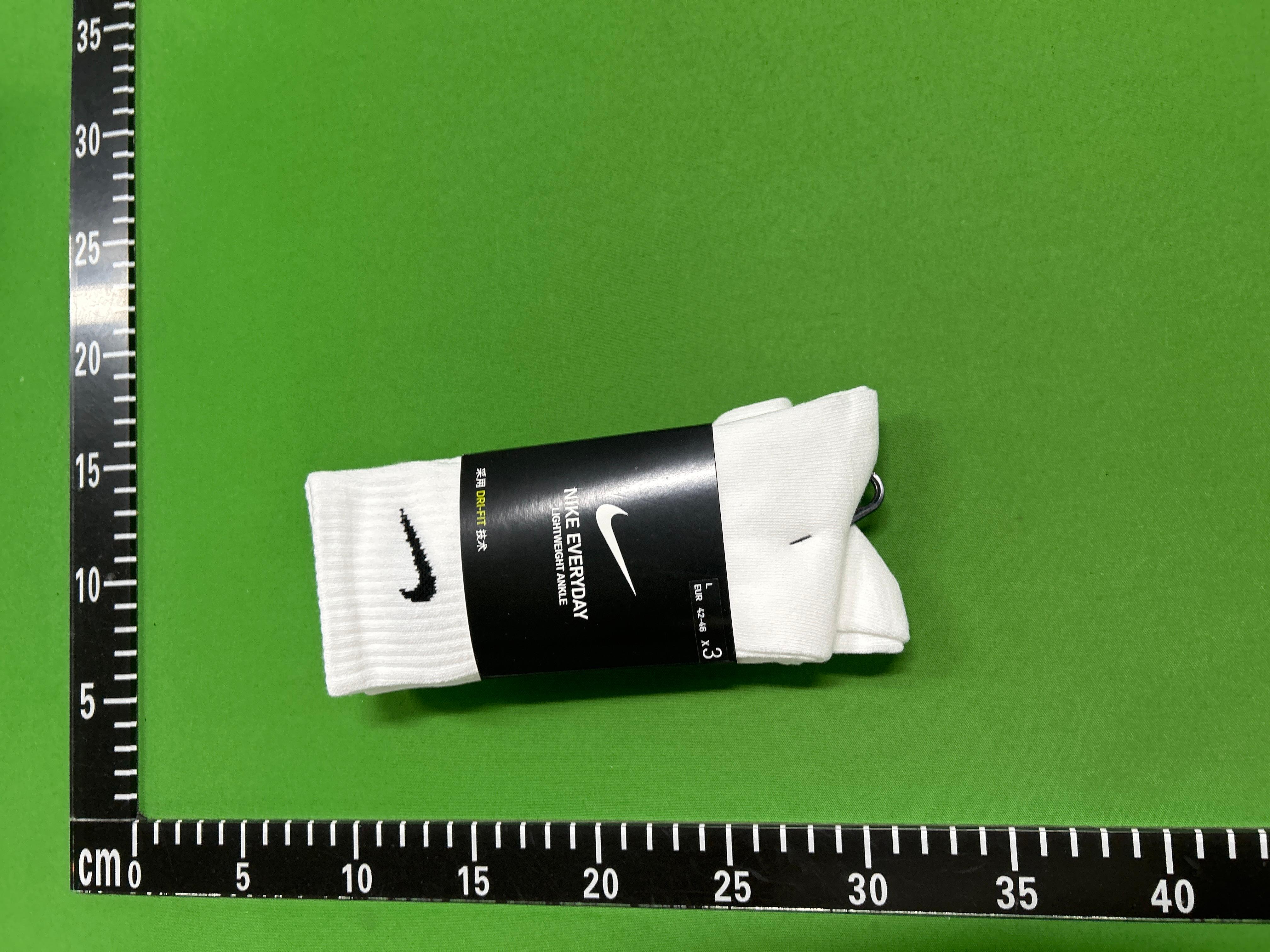 Foto QC 8 de Nike Crew Socks Black White