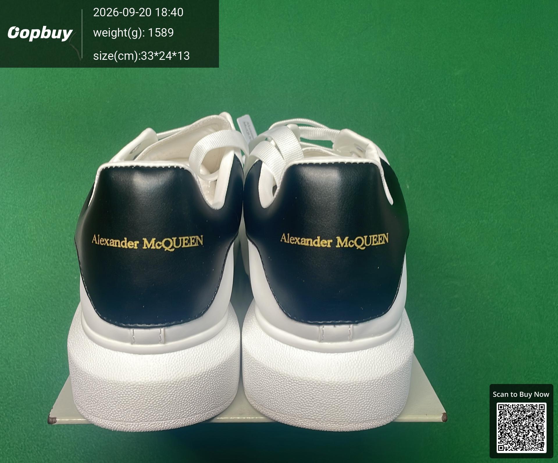 Foto QC 3 de Alexander McQueen Oversized Leather Platform Sneakers Triple Black