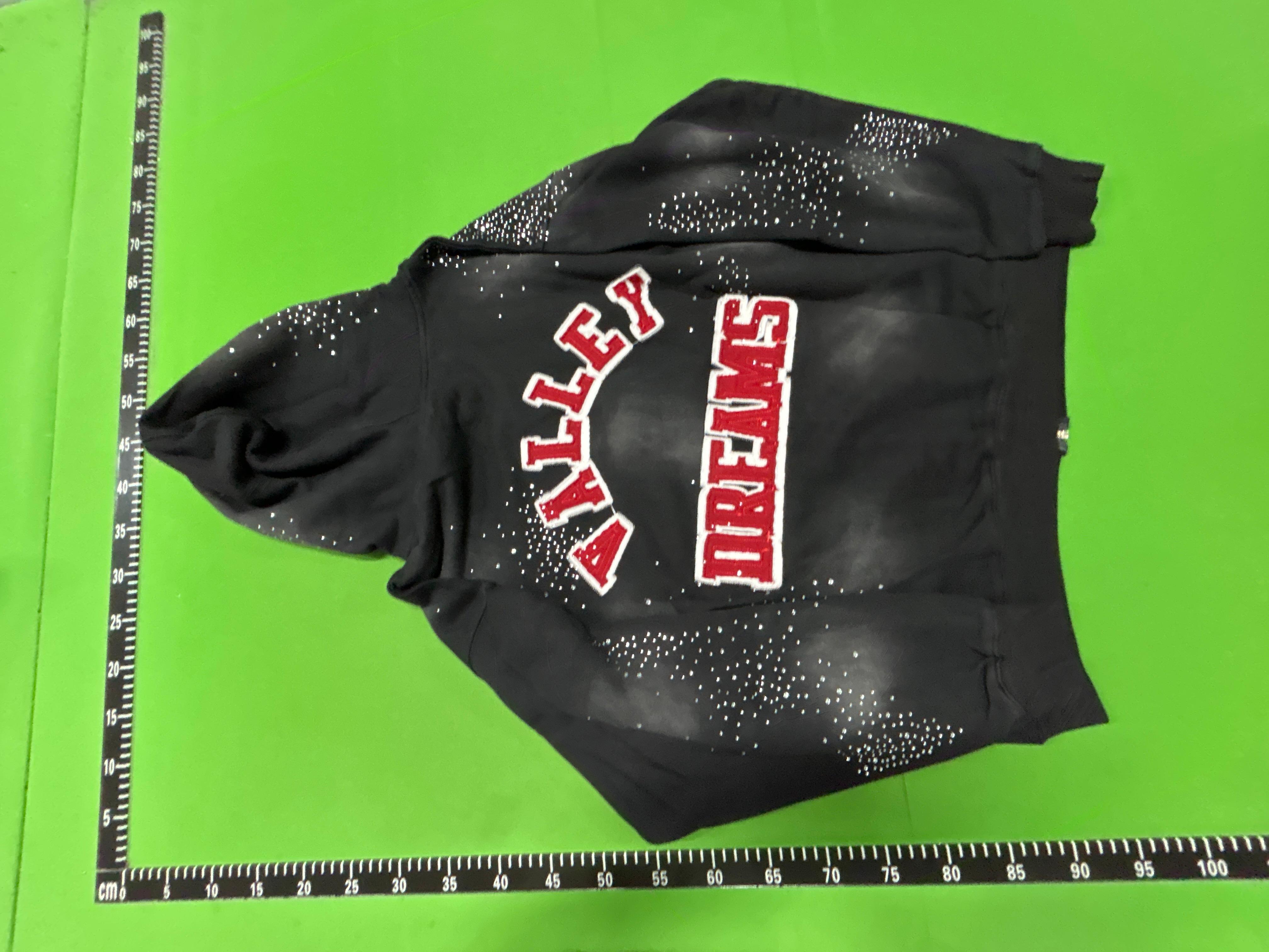 Foto QC 8 de Vale sports Valley Dreams Hooded Jacket Washed Distressed Rhinestone Black