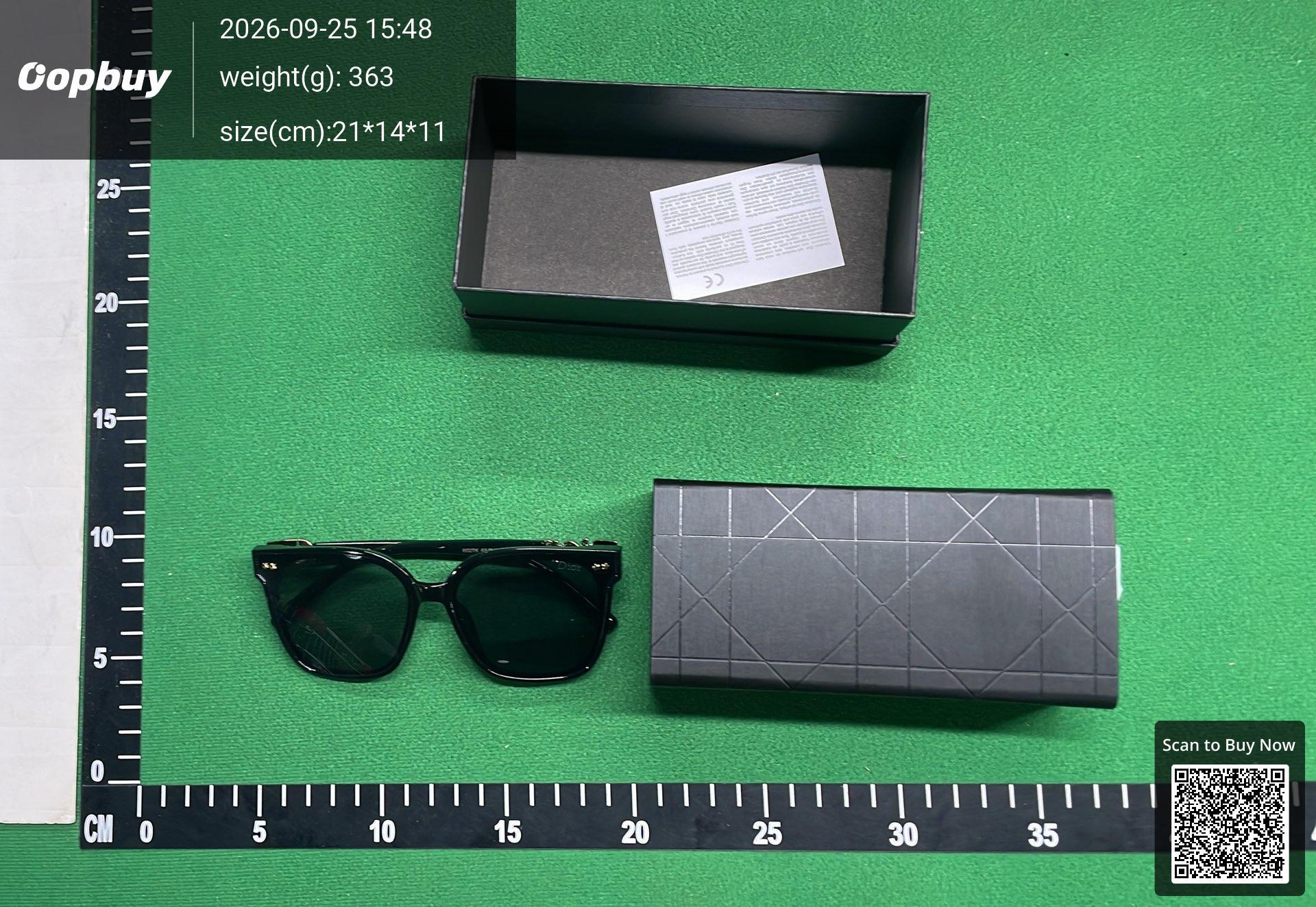 Foto QC 6 de Louis Vuitton Waimea Acetate Sunglasses Black Monogram Grey (Z1082W)