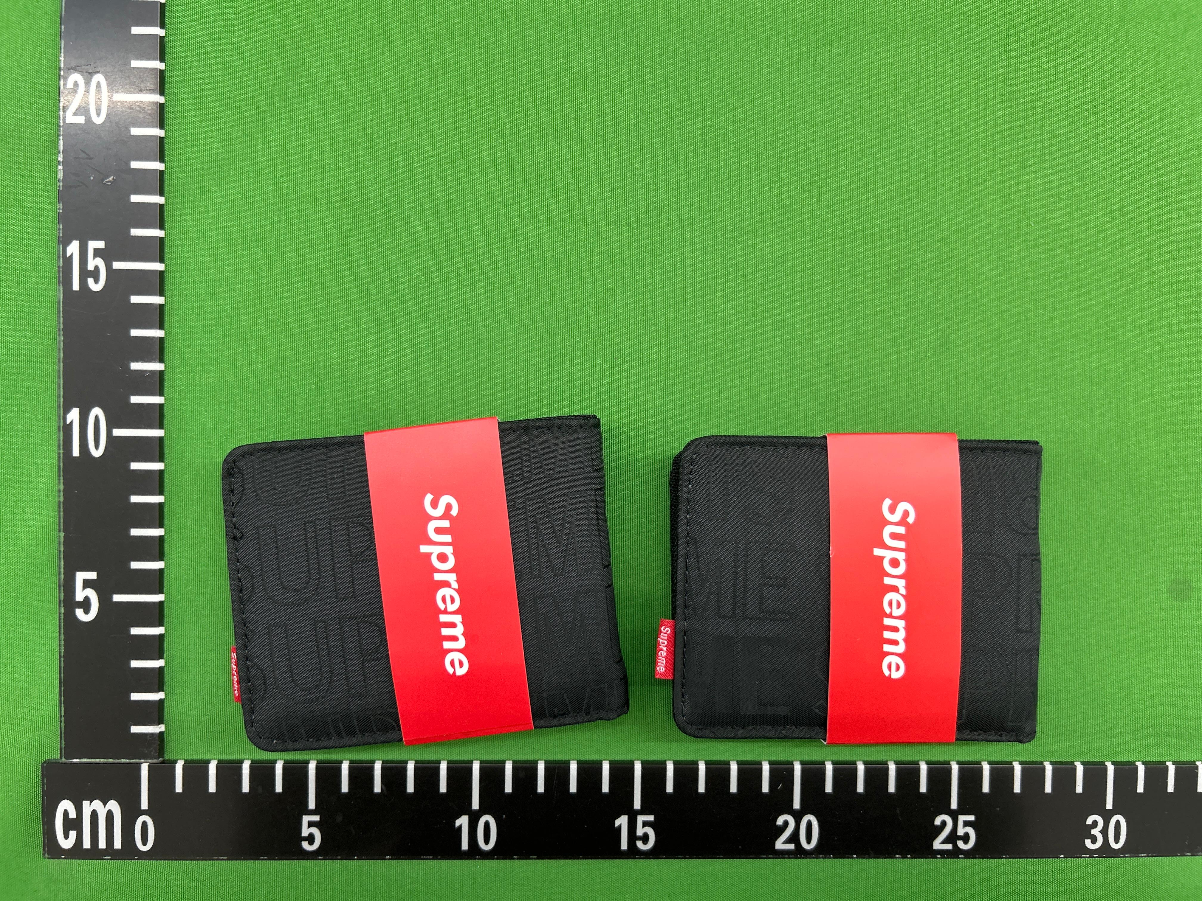 Foto QC 2 de Patagonia Wallet Nylon Black
