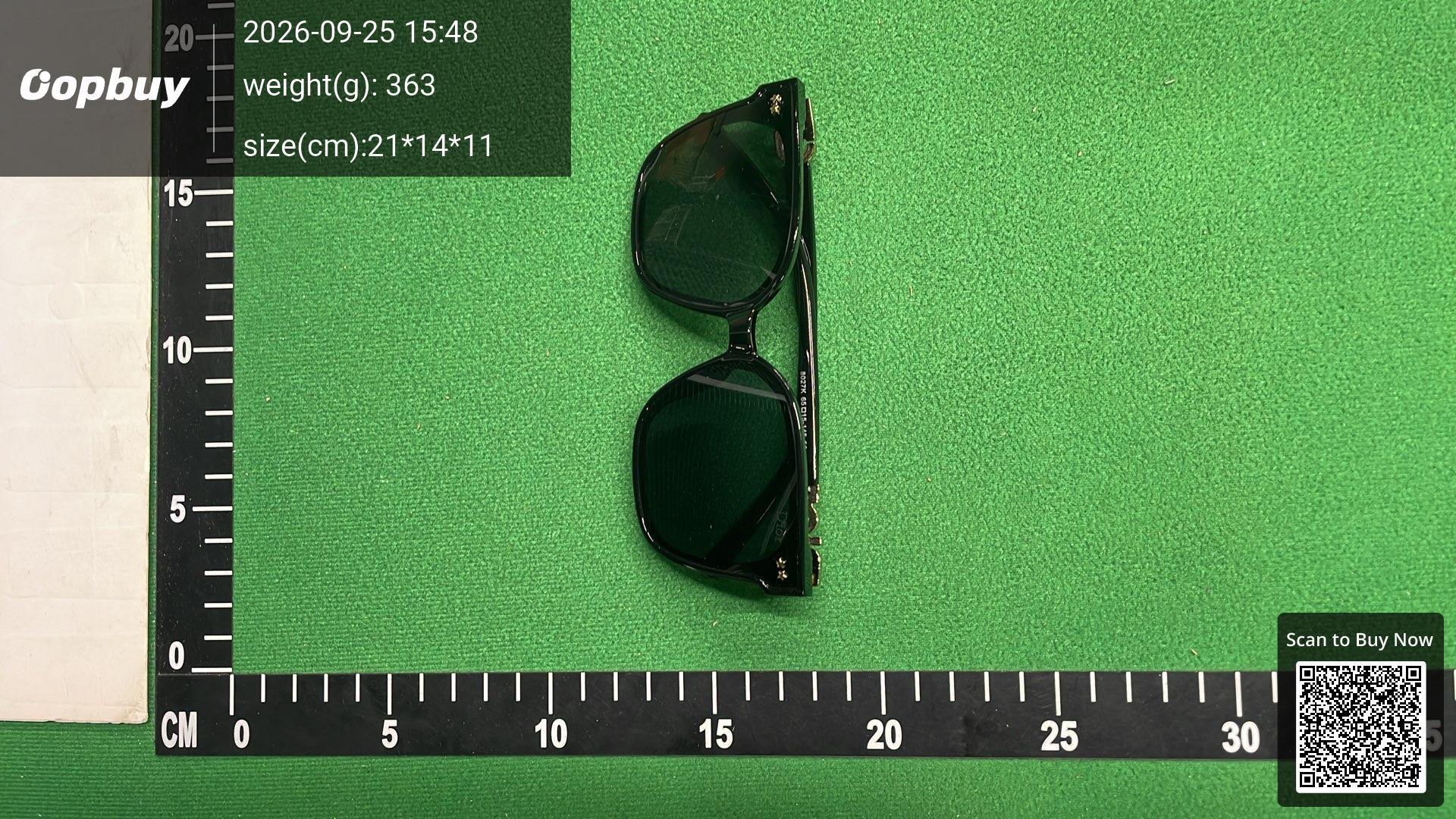 Foto QC 8 de Louis Vuitton Waimea Acetate Sunglasses Black Monogram Grey (Z1082W)