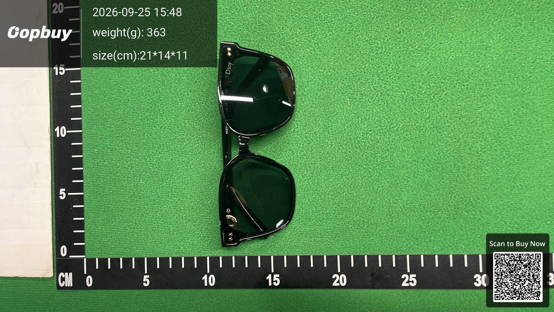 Foto QC 7 de Louis Vuitton Waimea Acetate Sunglasses Black Monogram Grey (Z1082W)