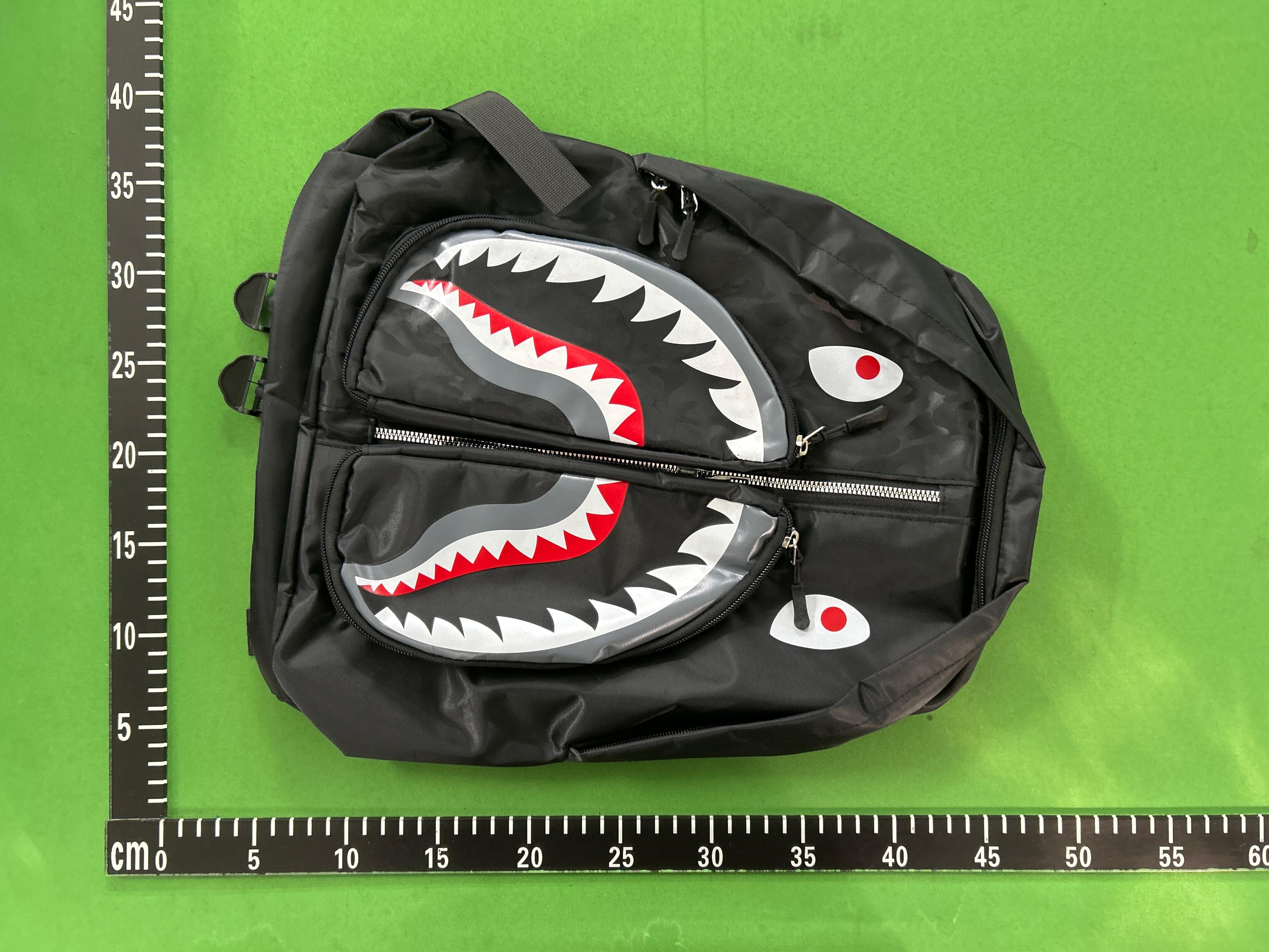 Foto QC 1 de Other Shark Graffiti Backpack Blue Camouflage