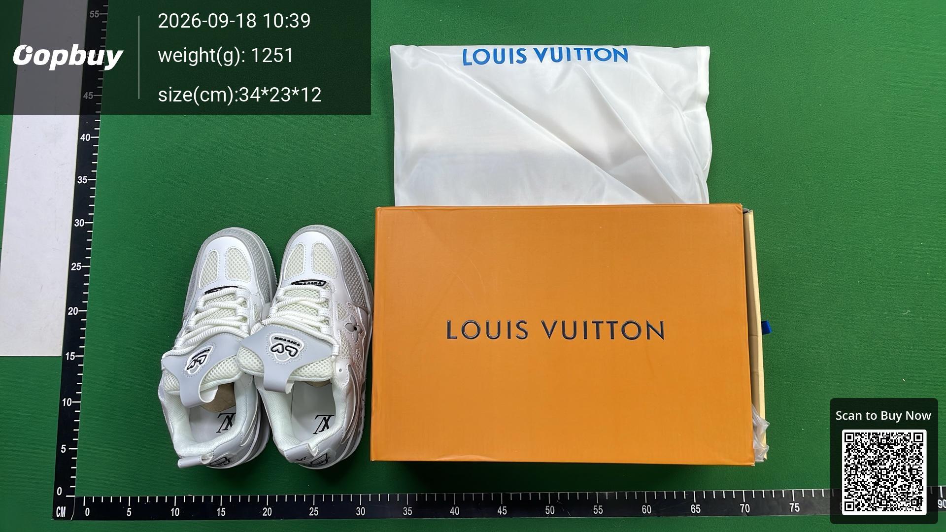 Foto QC 1 de Louis Vuitton Trainer Platform Monogram Flower White Grey