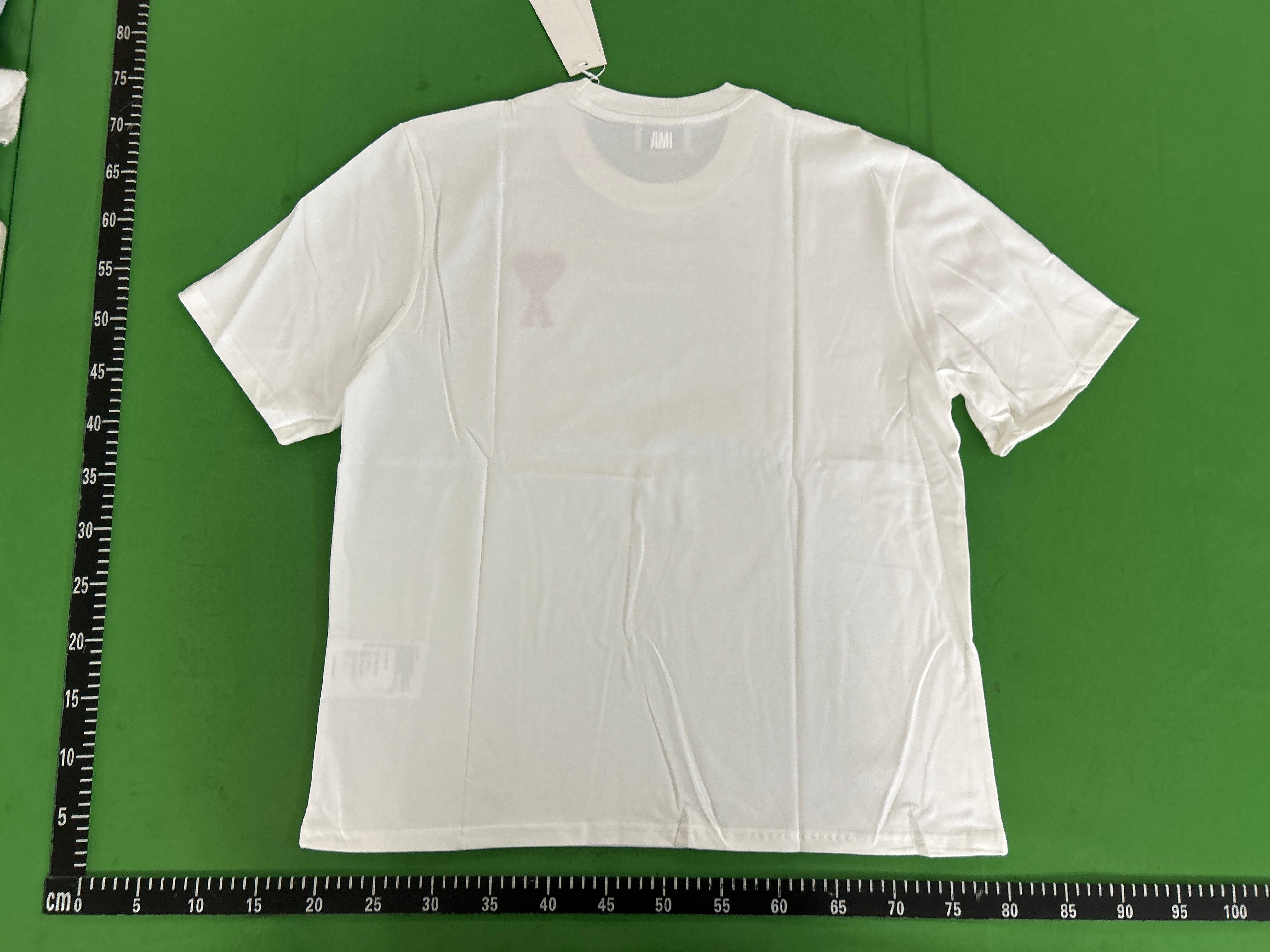Foto QC 8 de Ami Paris Ami de Coeur T-shirt Charcoal
