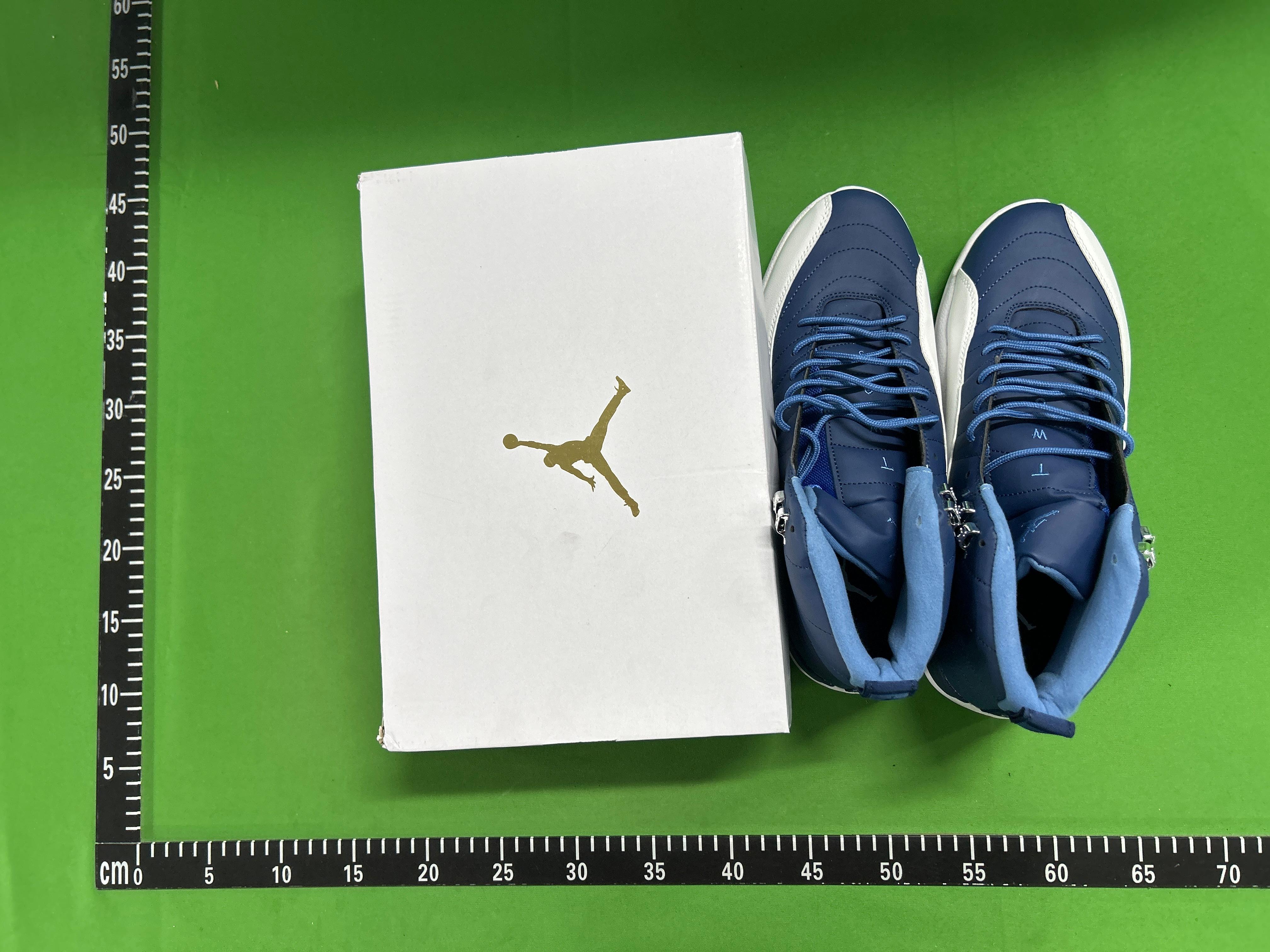 Foto QC 2 de Jordan 12 Retro Gamma Blue 130690-027