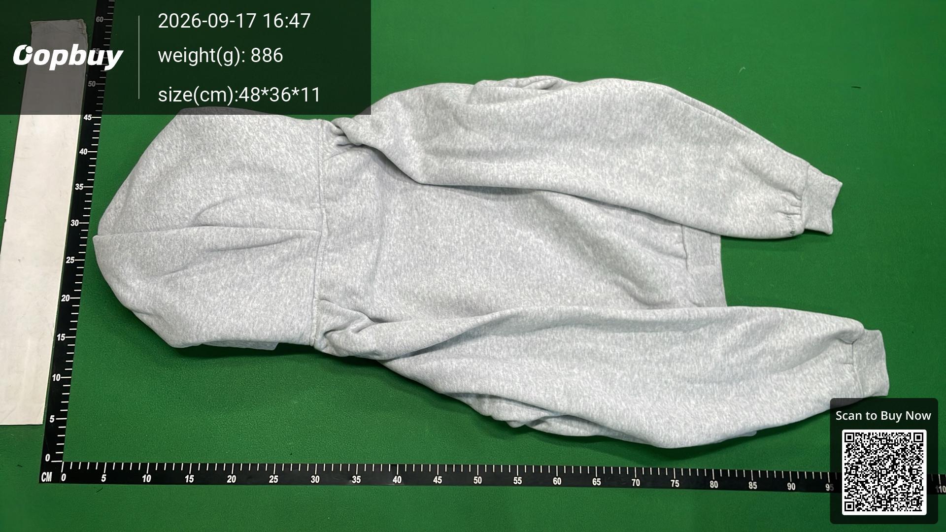 Foto QC 3 de Mertra Heavyweight Embroidered Zip Sweater Cream