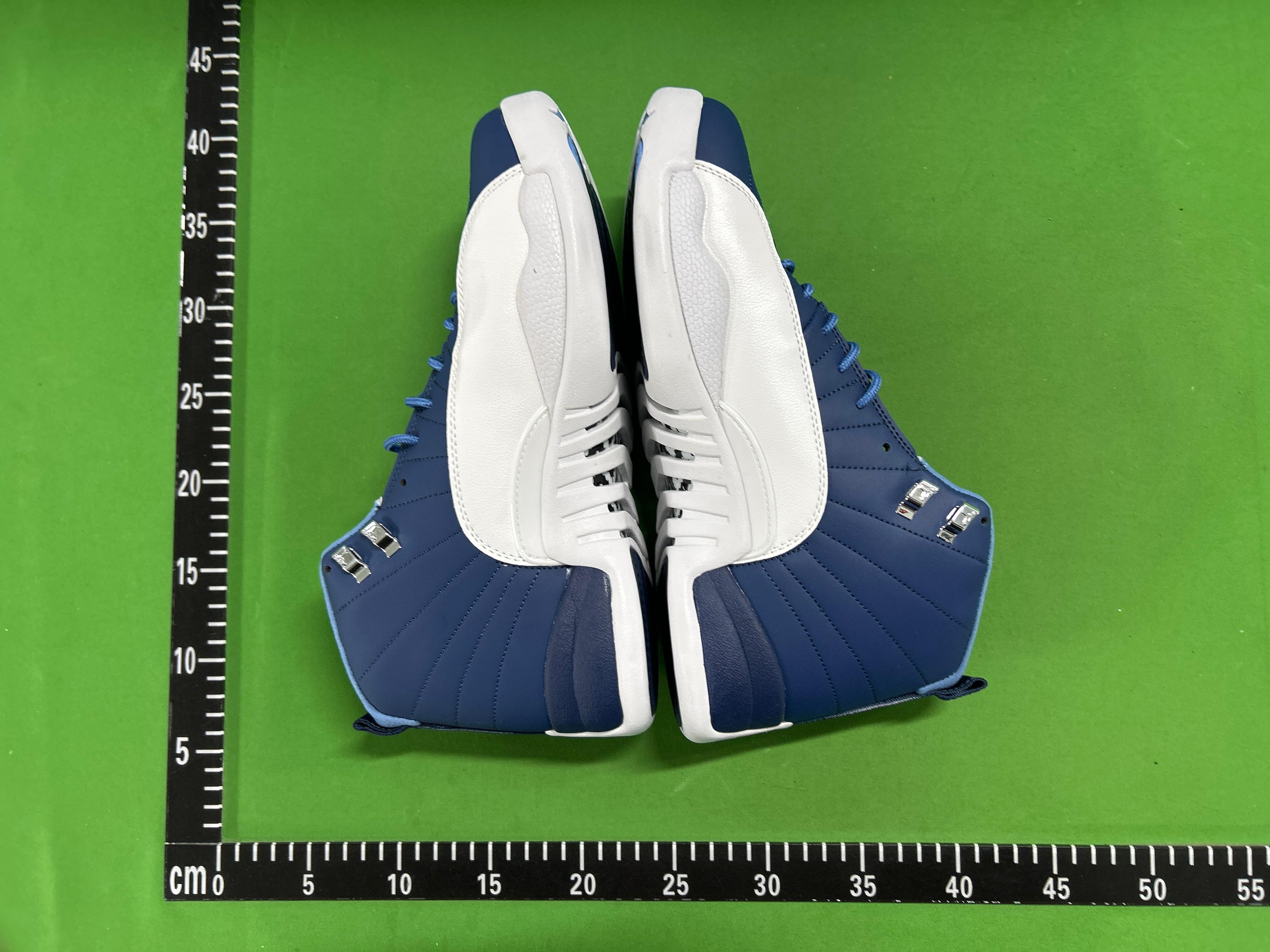 Foto QC 4 de Jordan 12 Retro Gamma Blue 130690-027