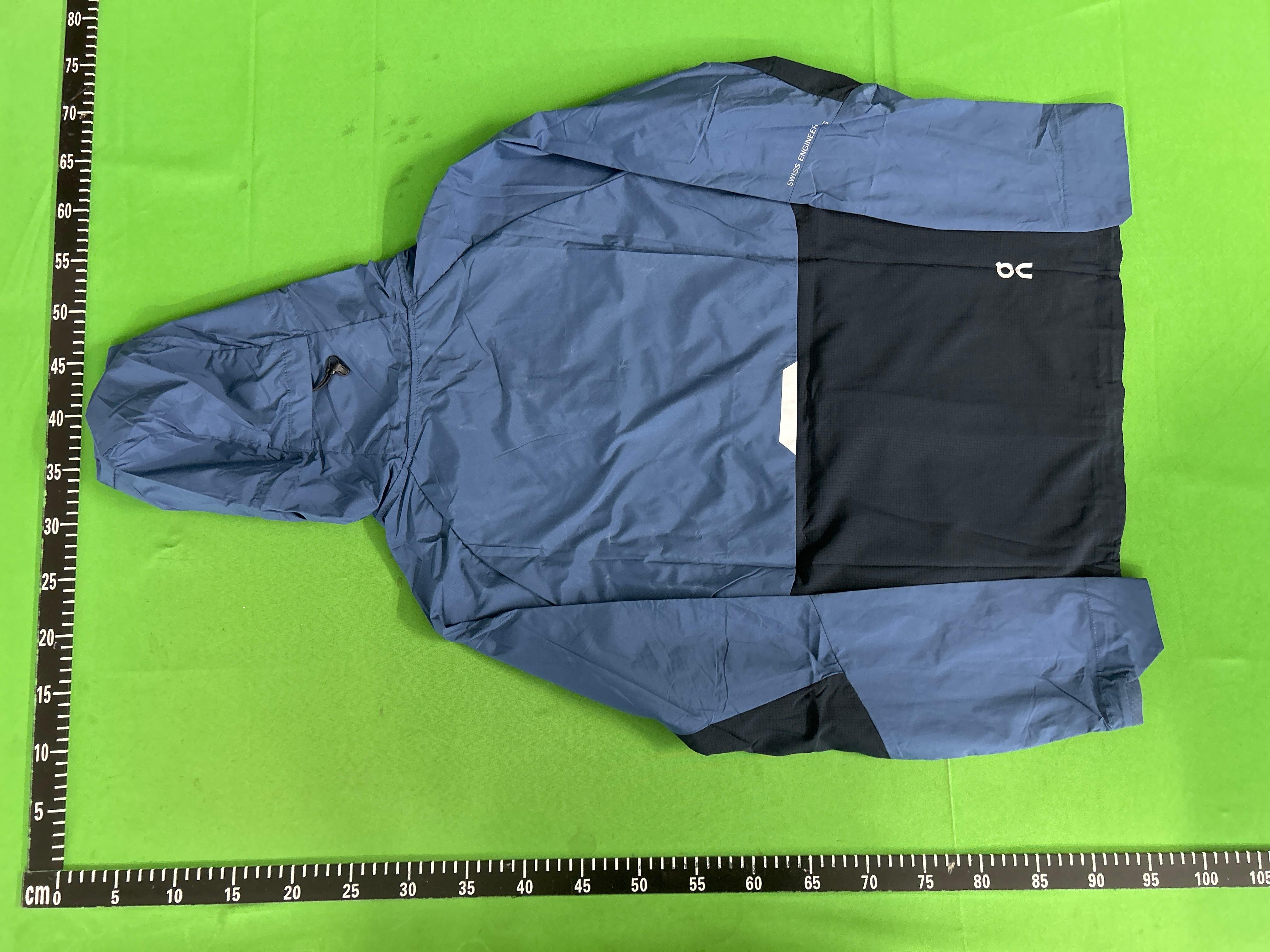 Foto QC 4 de On Tracksuit Set 2-Piece Grey
