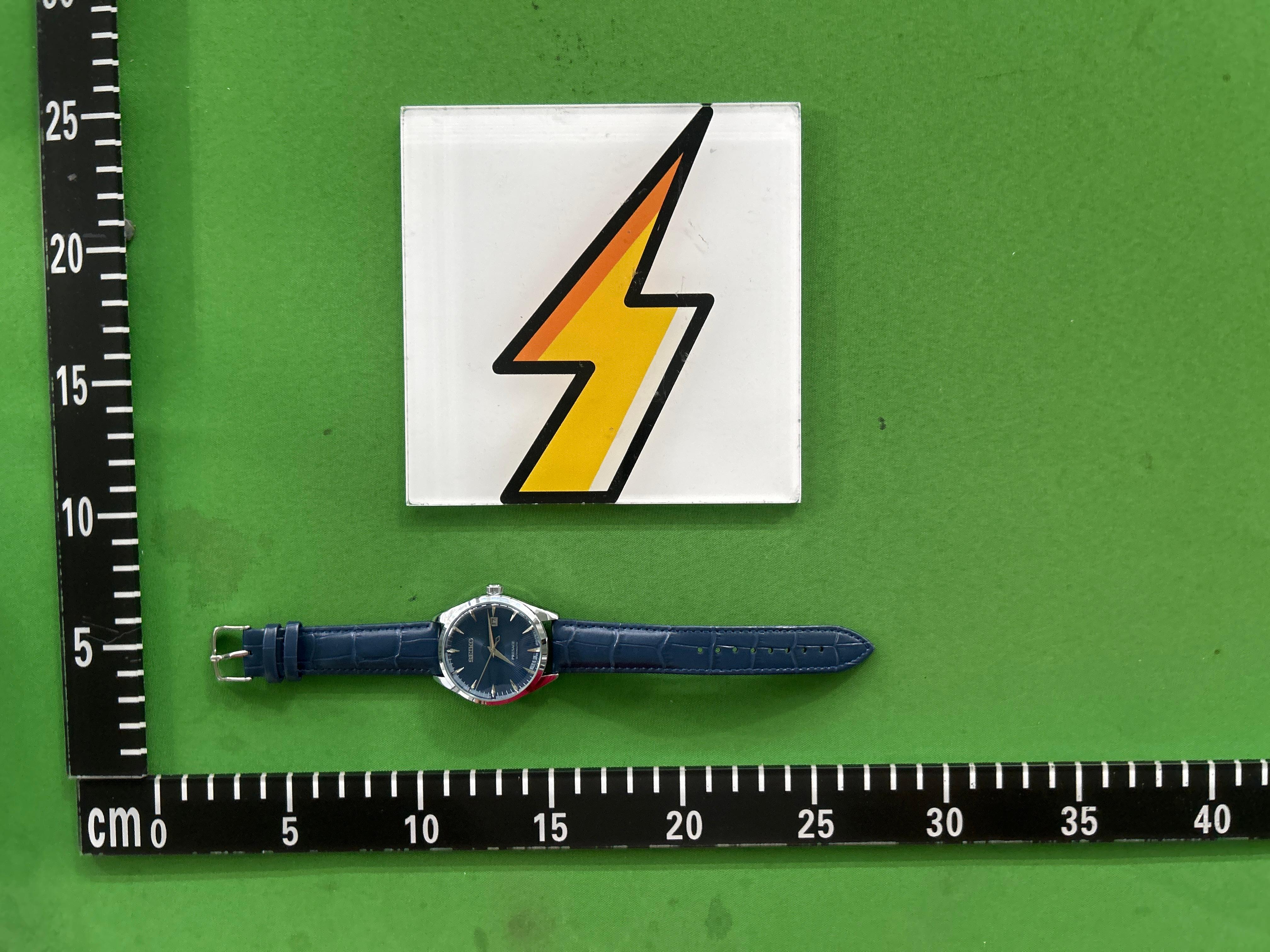 Foto QC 4 de Seiko Presage Cocktail Time Skydiving SRPB43J1