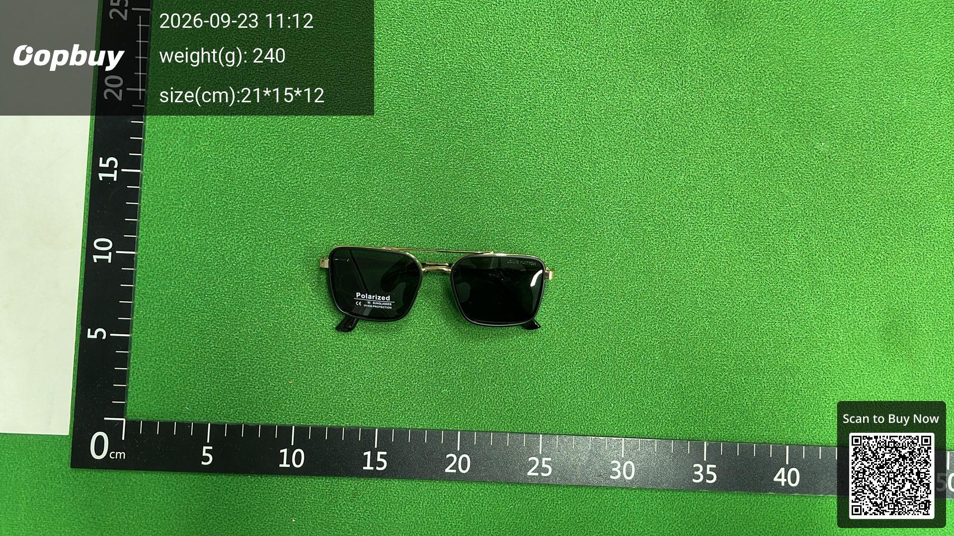 Foto QC 1 de Louis Vuitton Waimea Acetate Sunglasses Black Grey (Z1082W)