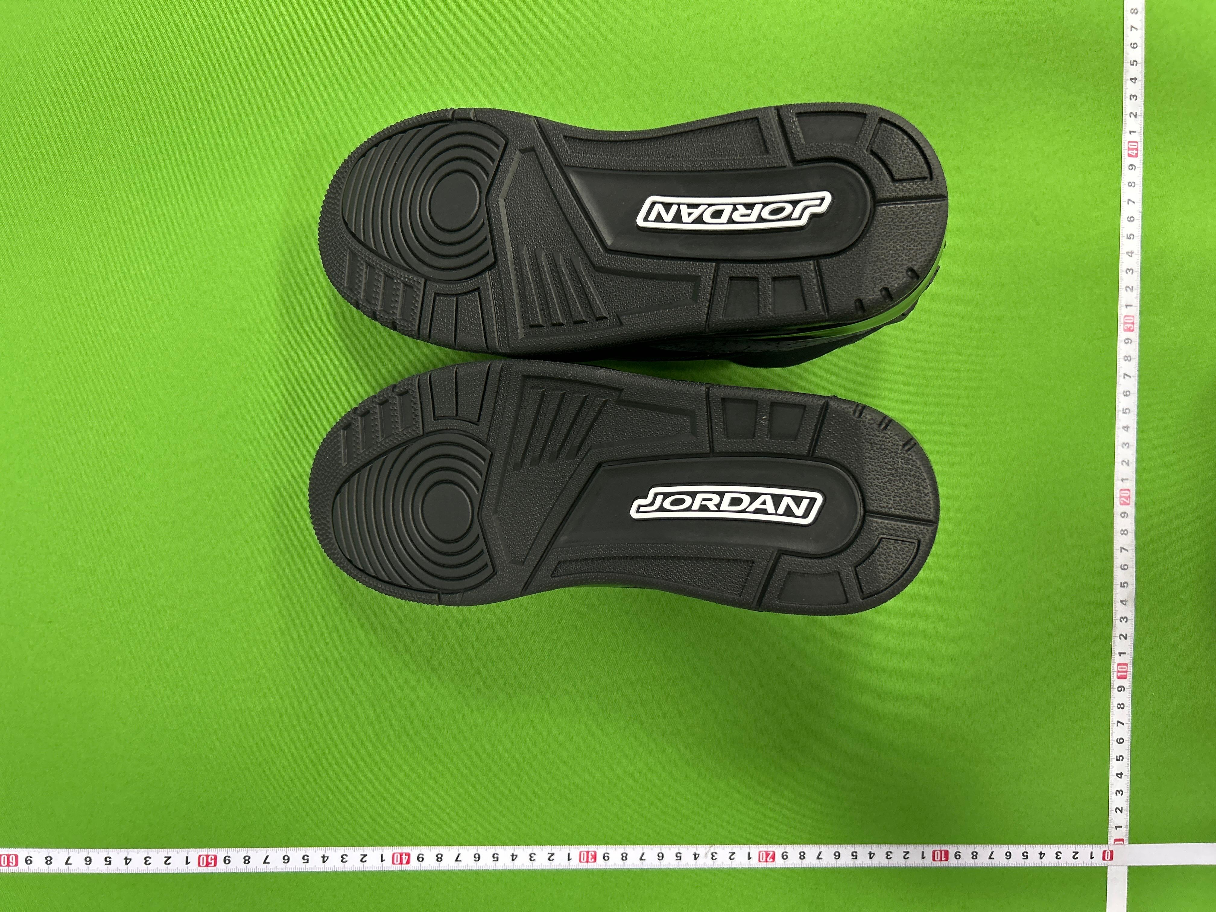 Foto QC 4 de Jordan 11 Retro Gamma Blue CT8012-047