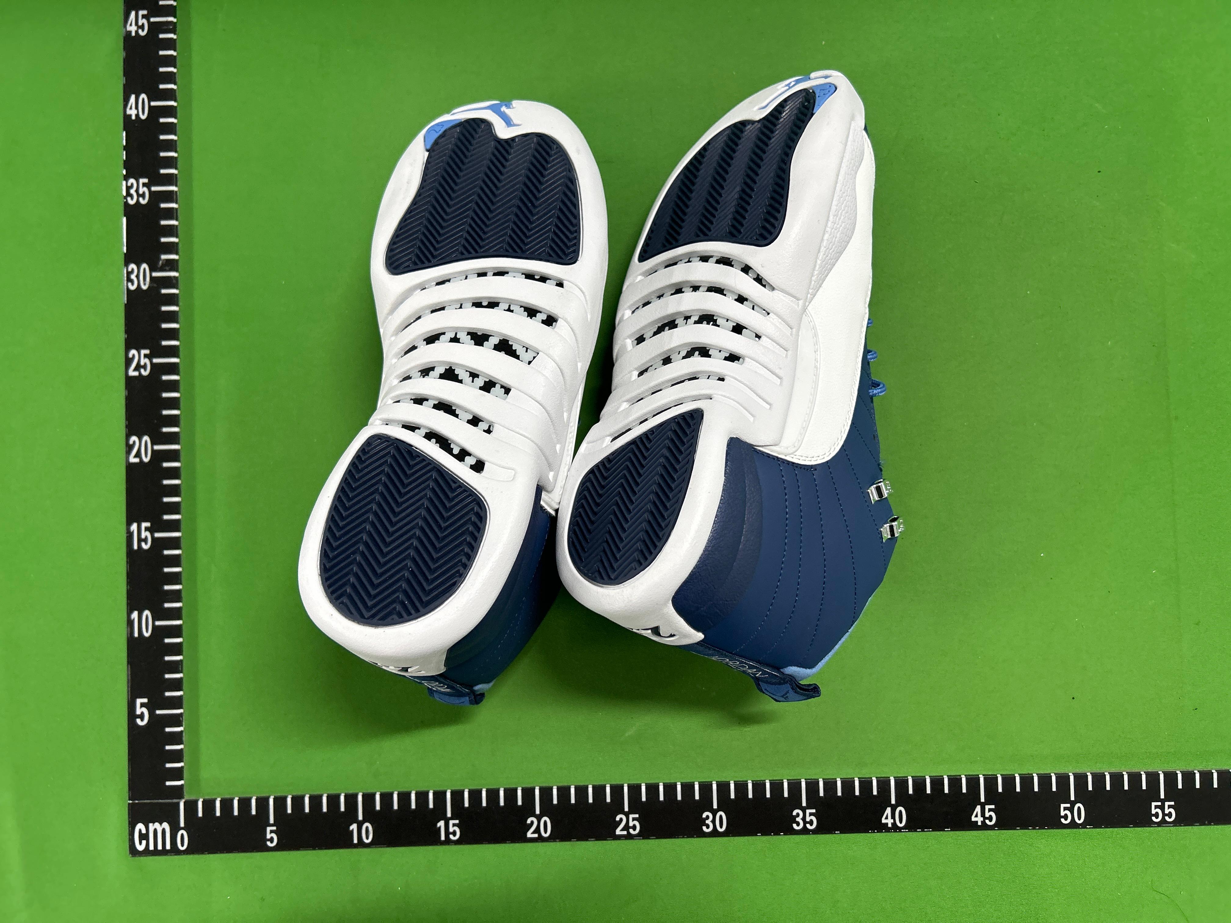 Foto QC 6 de Jordan 12 Retro Gamma Blue 130690-027