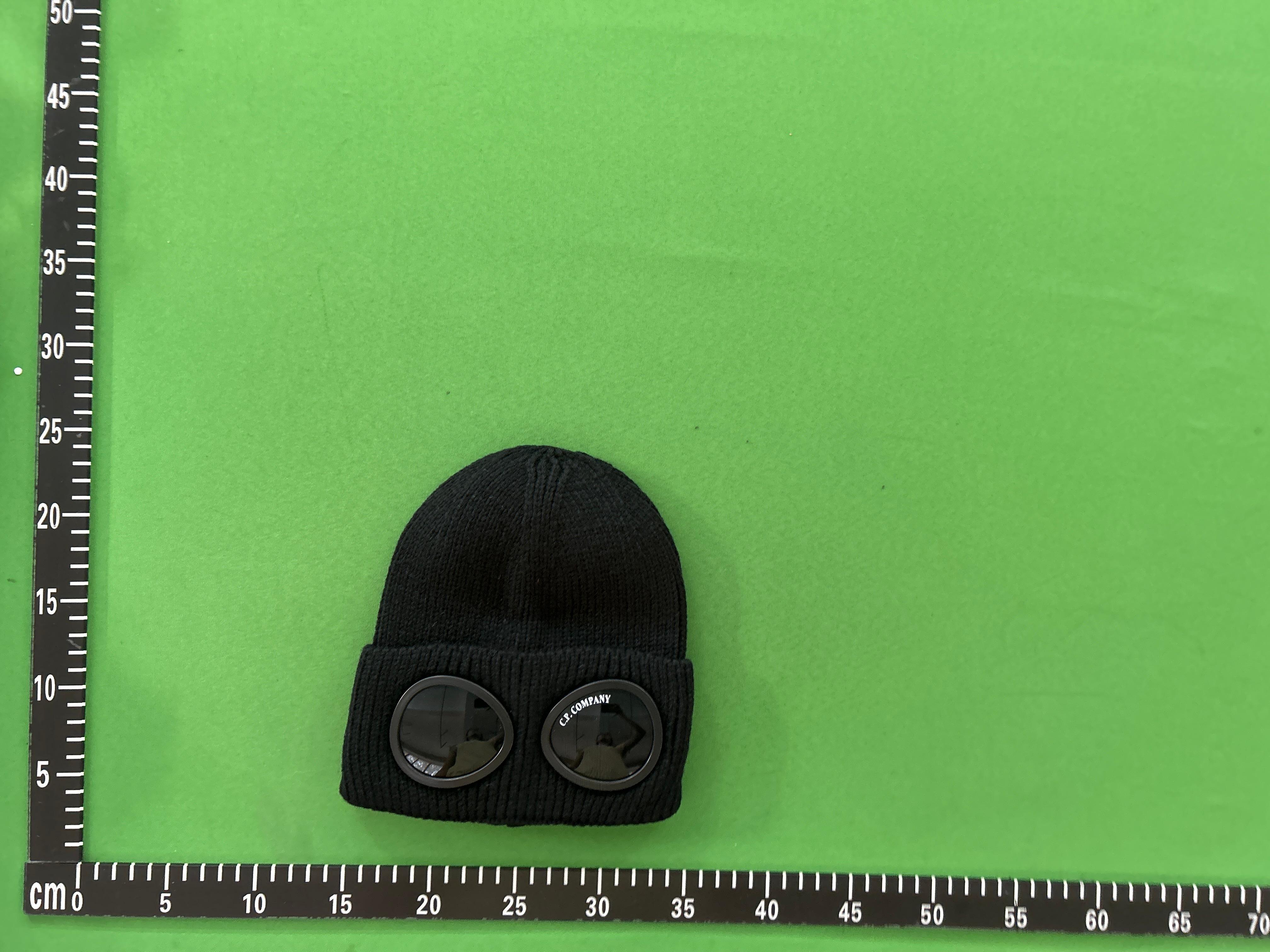 Foto QC 7 de C.P. Company Goggle Beanie Black