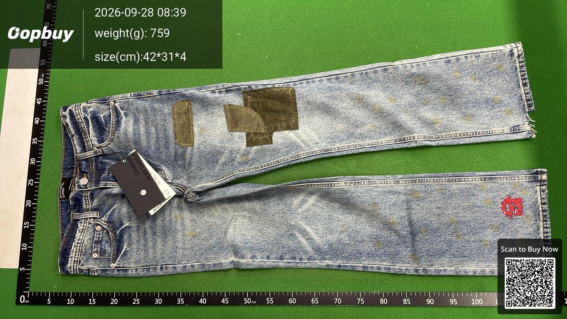 Foto QC 6 de Enfants Riches Déprimés Jeans Distressed Blue