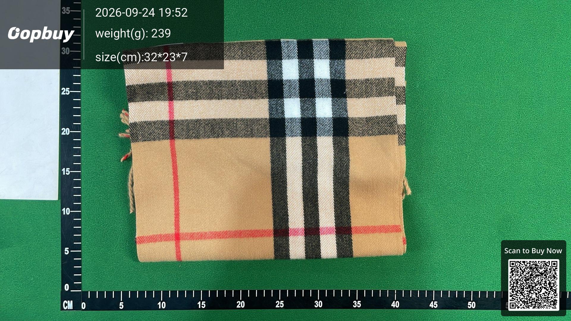 Foto QC 6 de Burberry Check Scarf Archive Beige
