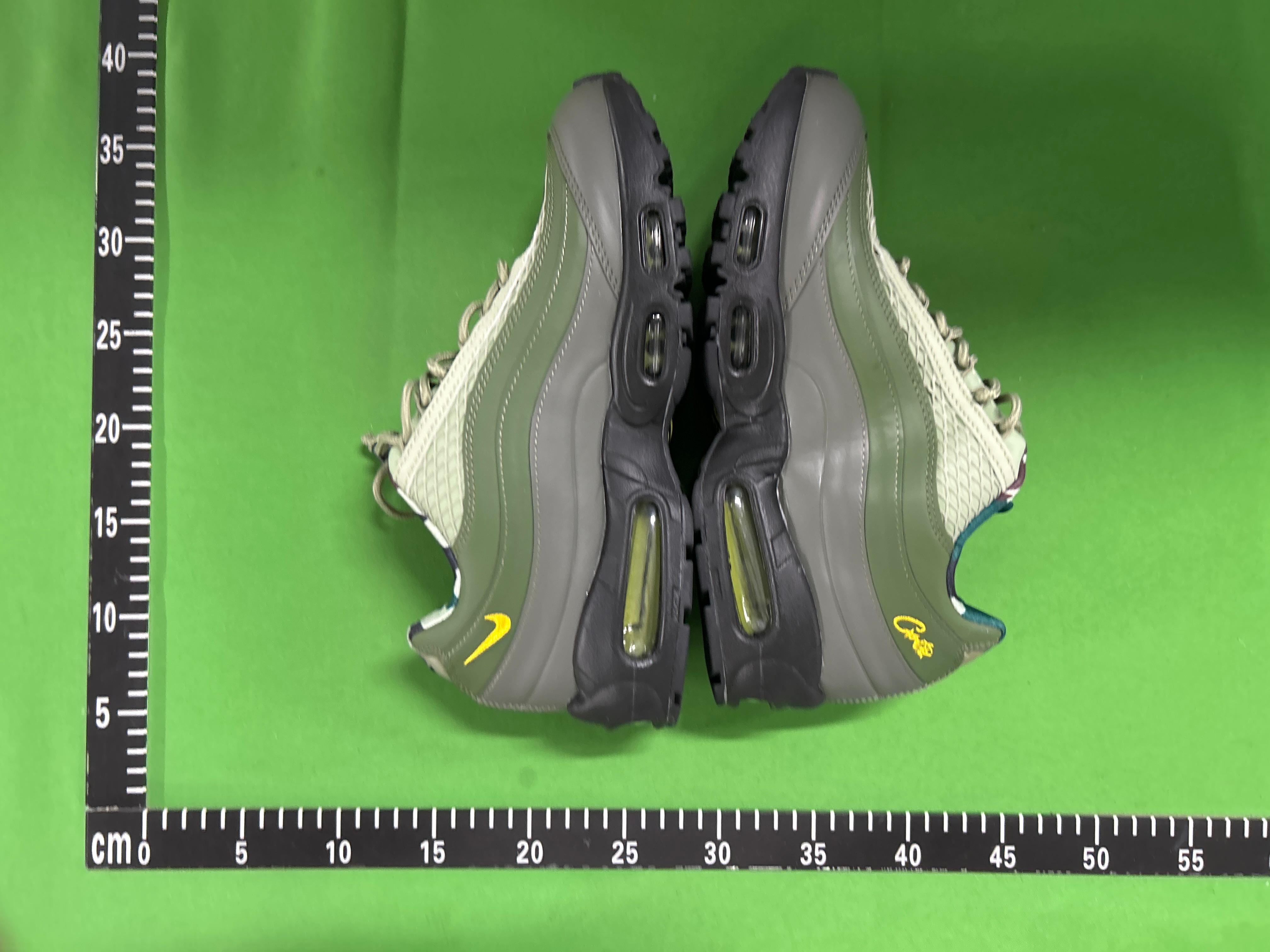Foto QC 4 de Nike Air Max 95 SP Undefeated Medium Olive IB4523-200