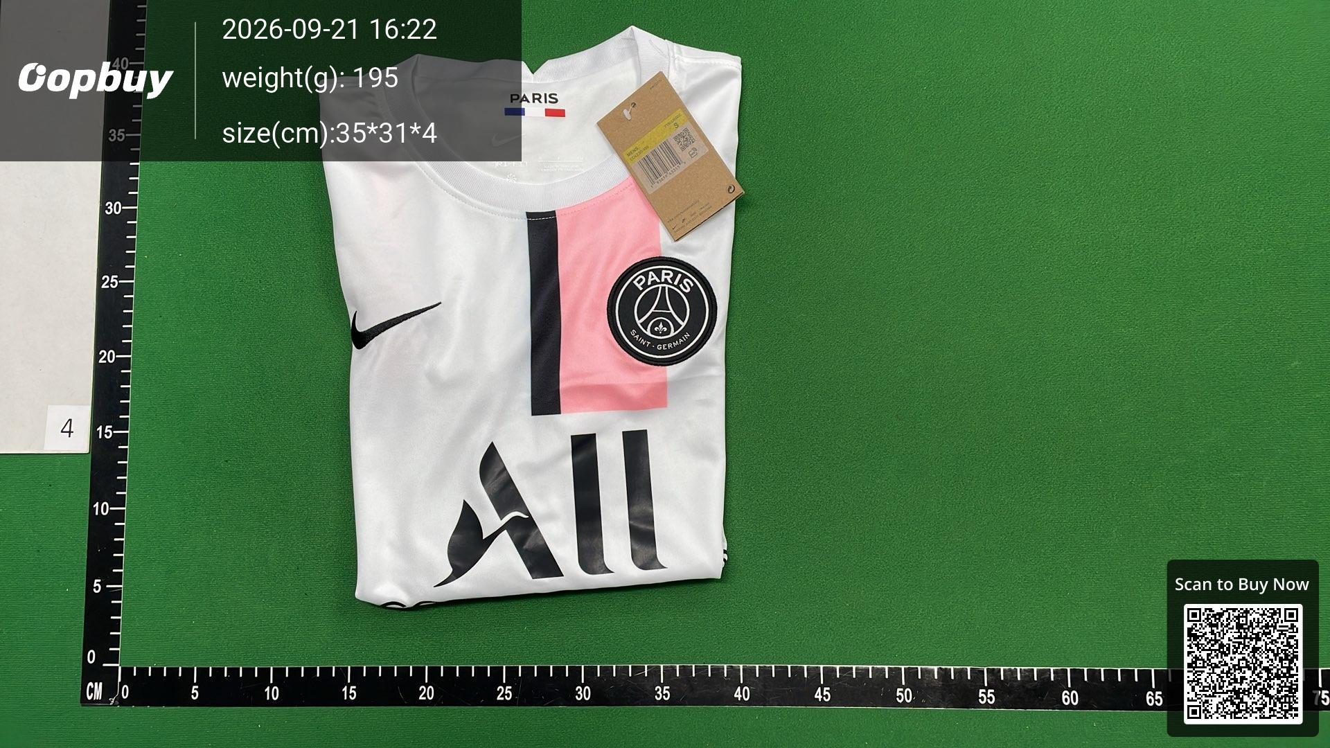 Foto QC 4 de KOCHÉ x Puma x AC Milan 2022/23 Fourth Pixel Jersey Black Red