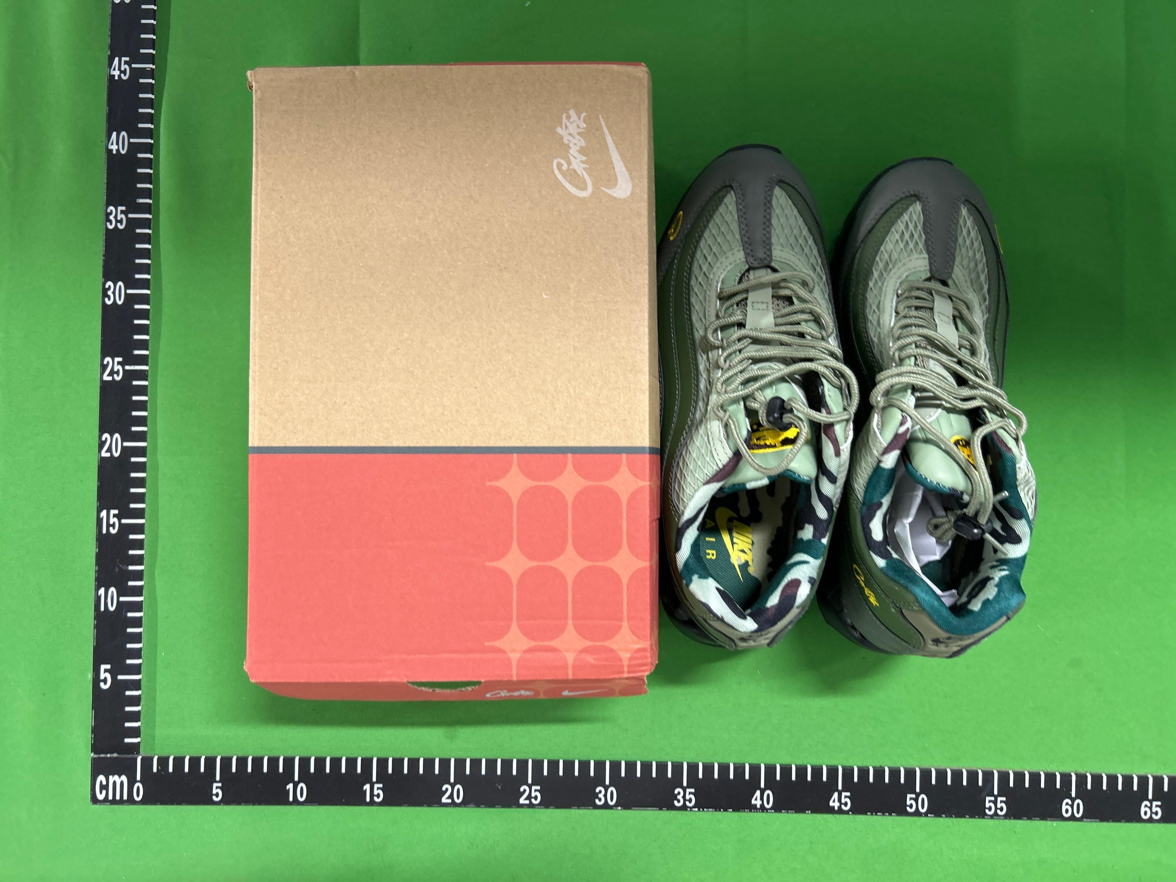 Foto QC 2 de Nike Air Max 95 SP Undefeated Medium Olive IB4523-200
