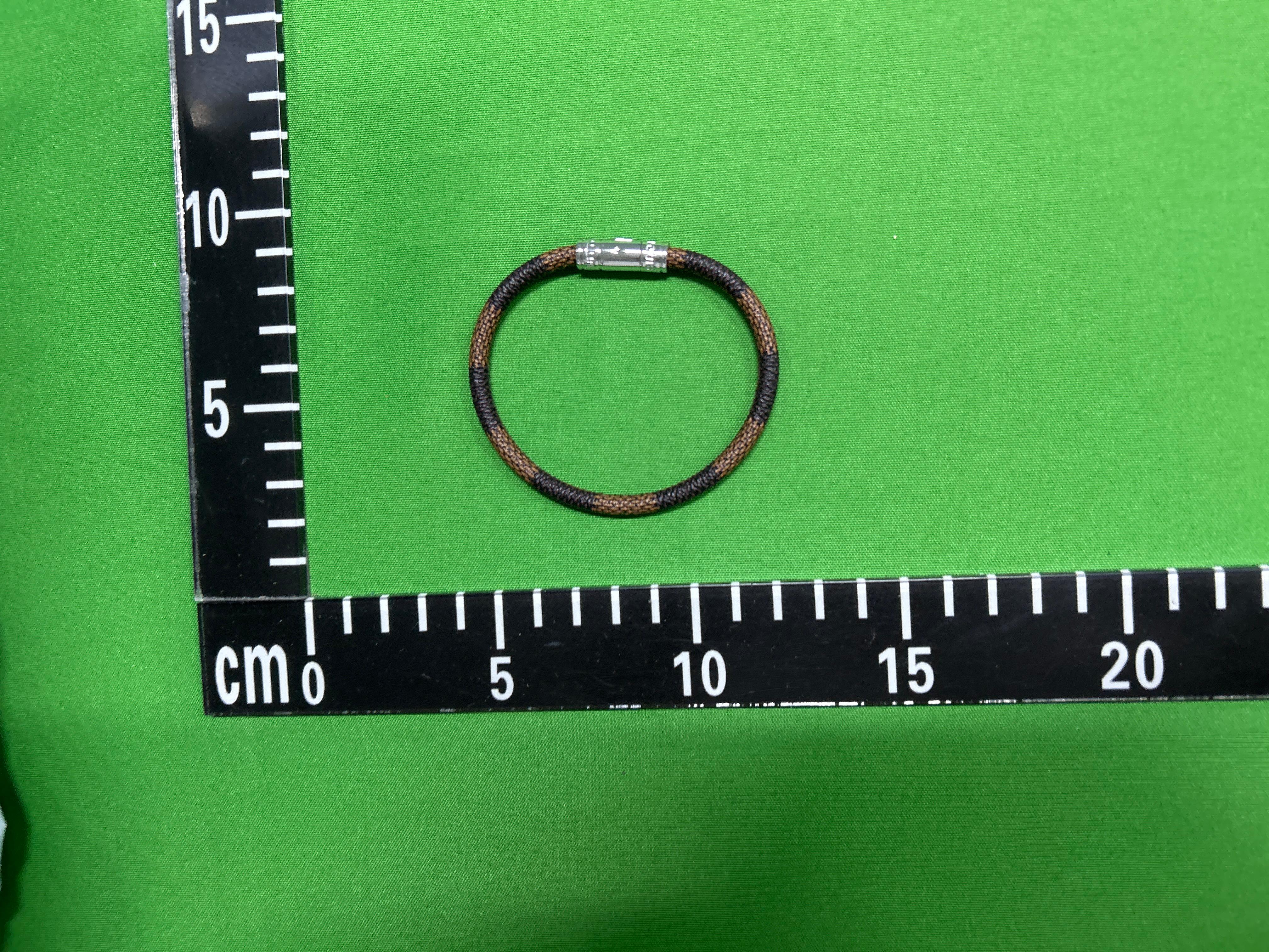 Foto QC 3 de Cartier LOVE Ring White Gold Silver