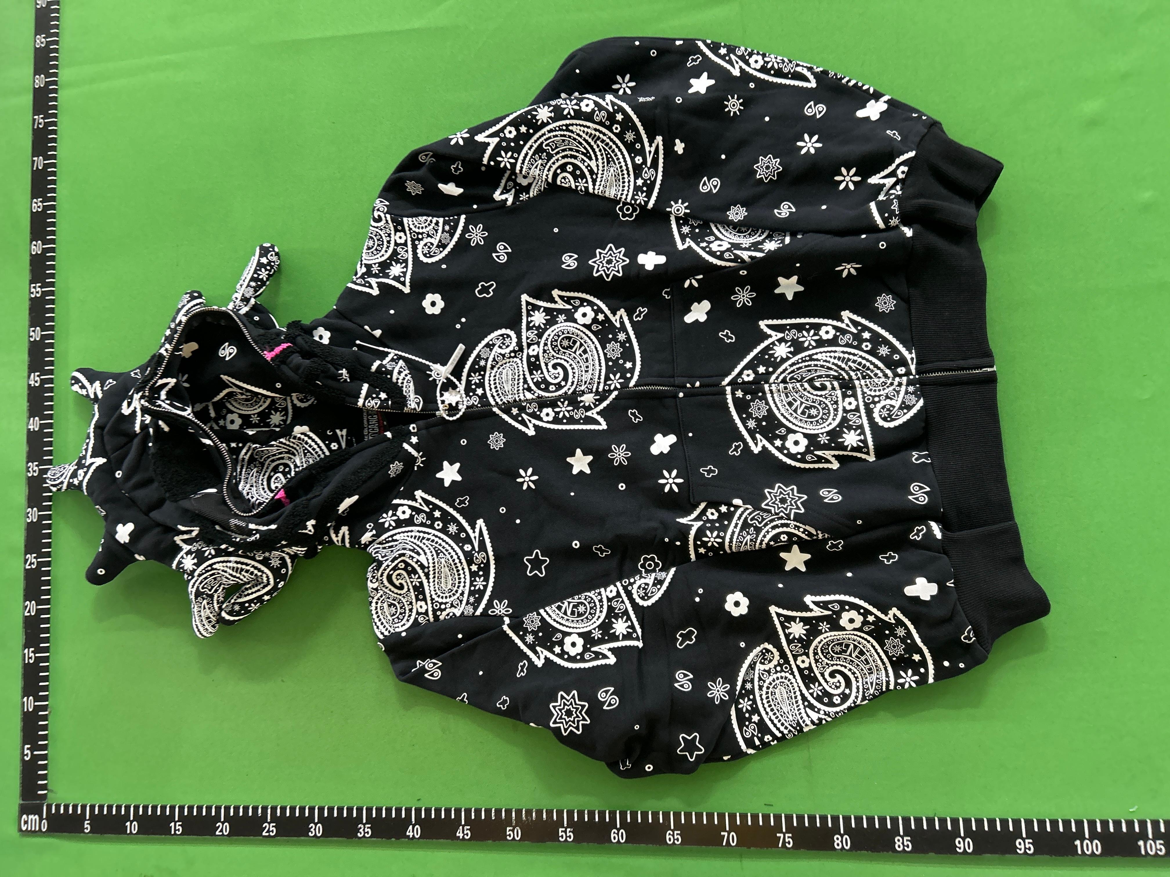 Foto QC 7 de Glo Gang Glory Boyz Gas Mask T-shirt Black