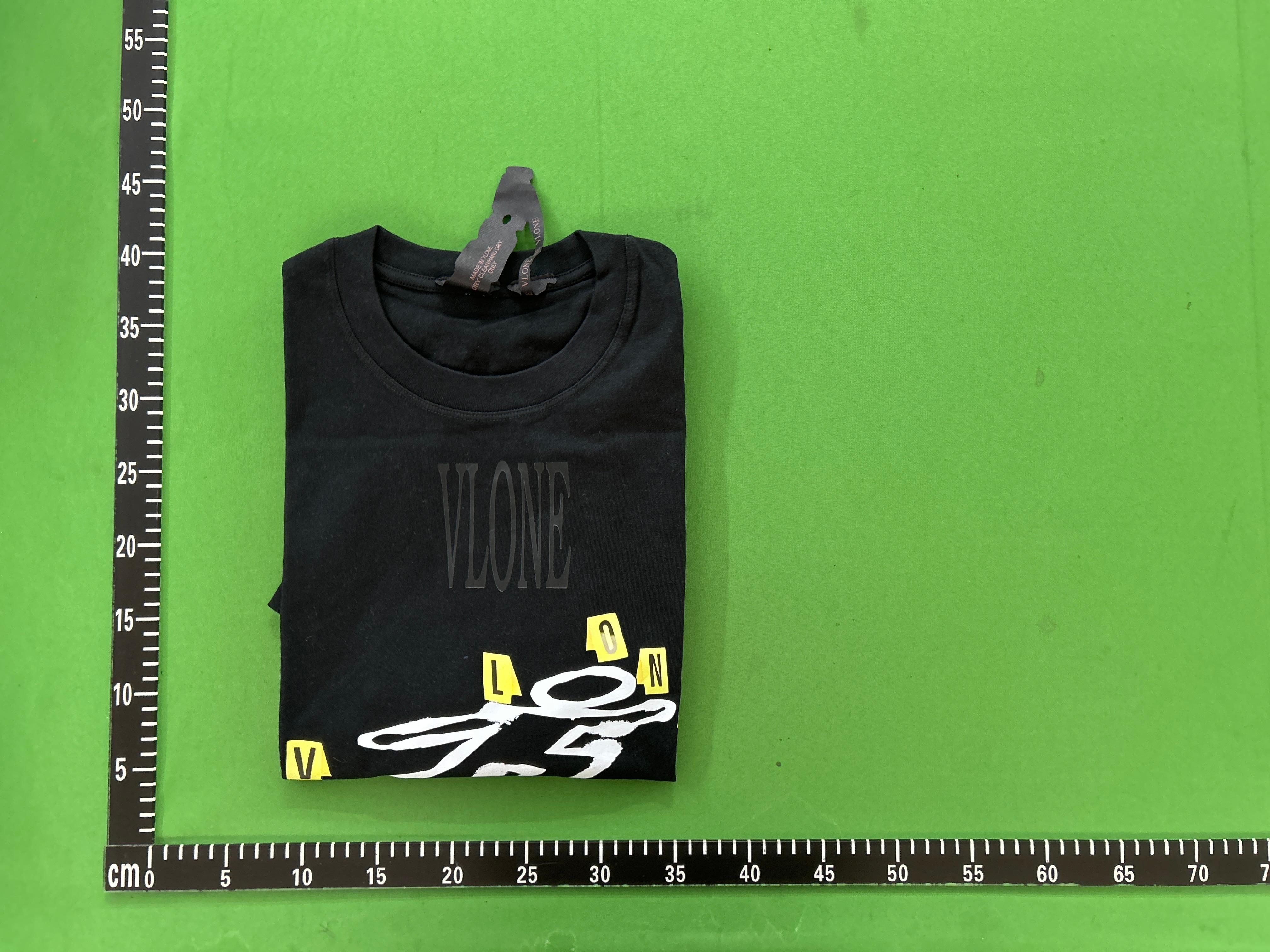 Foto QC 1 de Vlone T-shirt Nails Logo Black