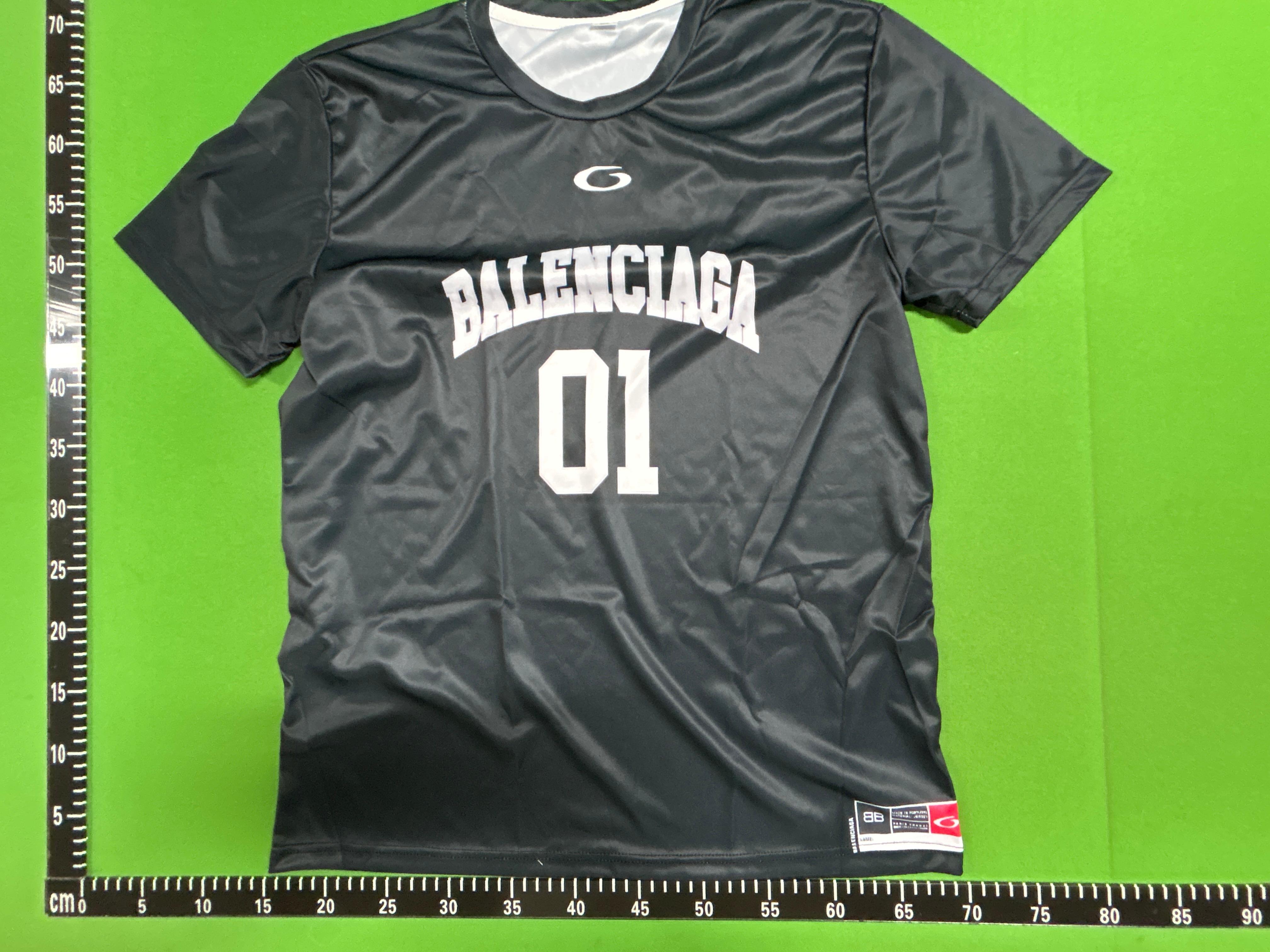 Foto QC 3 de Balenciaga T-shirt Arched Logo 01 Black