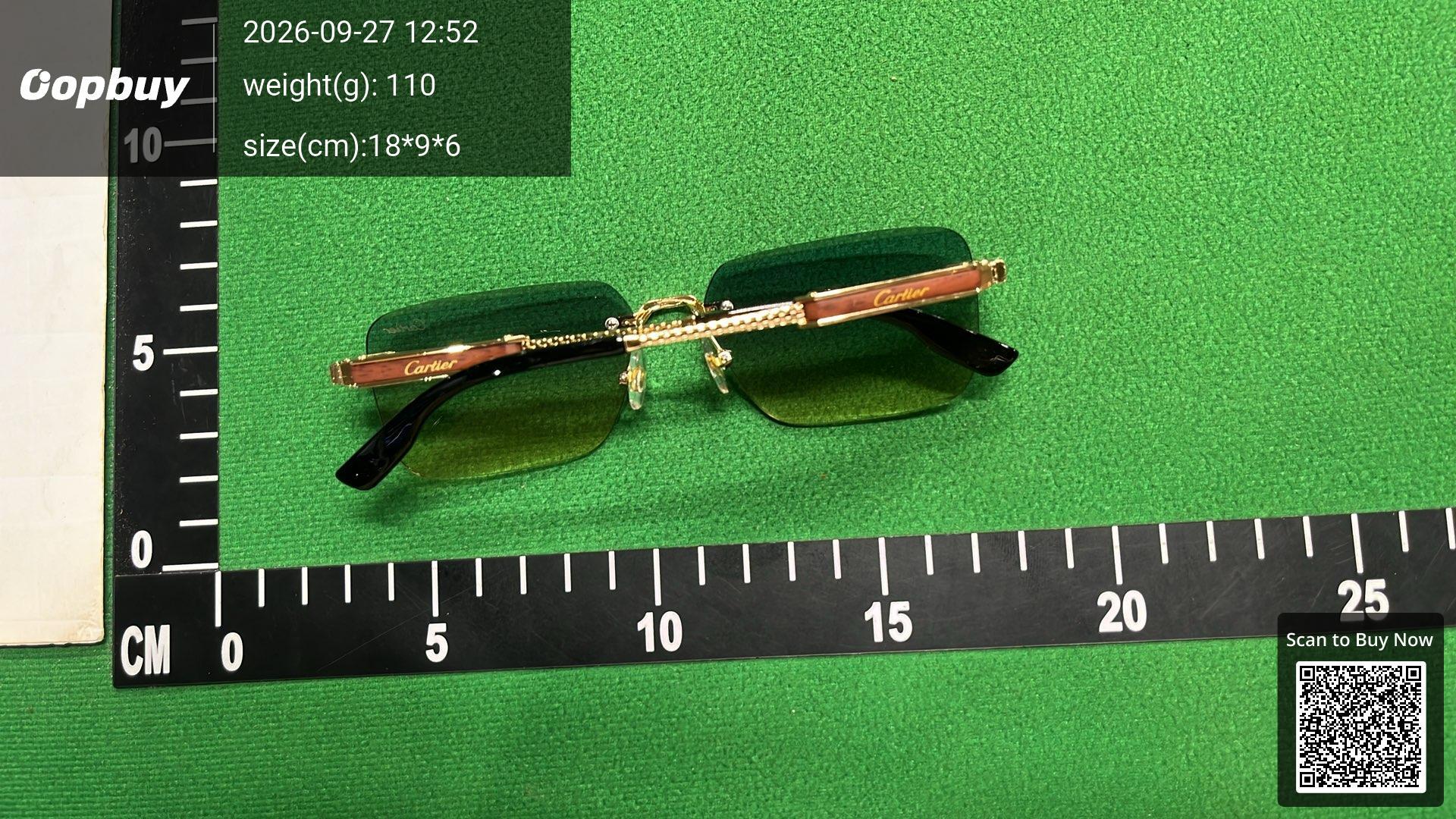 Foto QC 7 de Cartier Rectangular Metal Sunglasses Gold Clear (017)